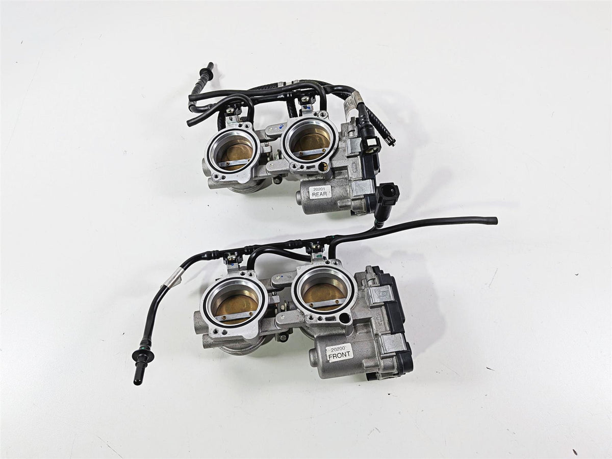 2018 Aprilia RSV4 RR Throttle Body Fuel Injection Set 857303 857304 {{ shop.shopifyCountryName }} - Mototech271