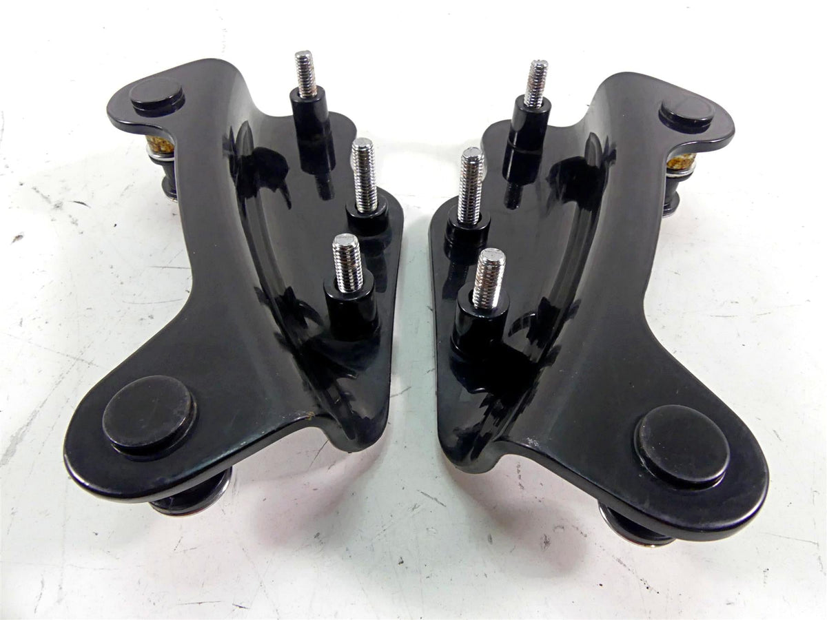 2011 Harley Touring FLTRX Road Glide Quick Release Mounting Bracket Set {{ shop.shopifyCountryName }} - Mototech271