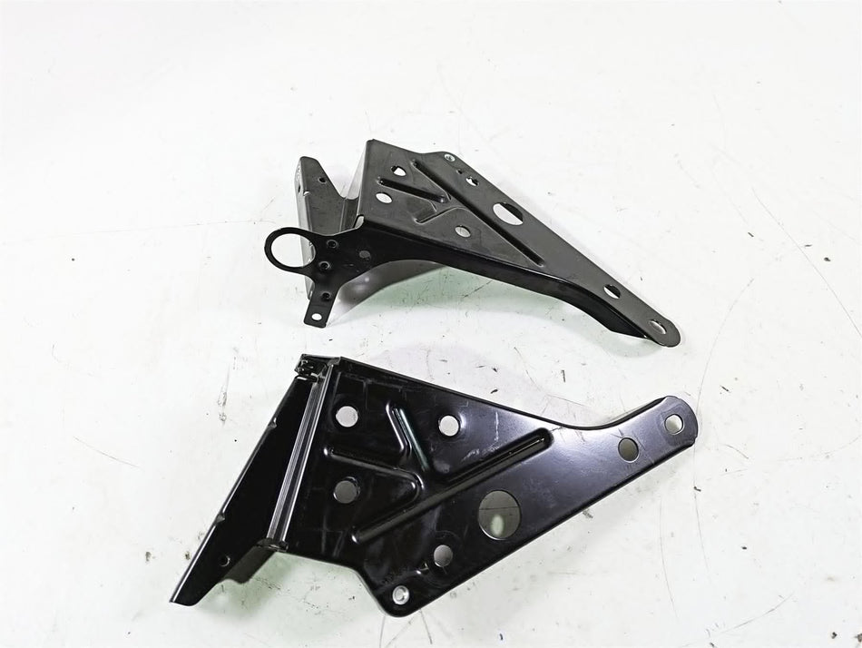 2015 Harley Touring FLHTKL E -Glide Low Front Fairing Mount Holder Set 57000169A {{ shop.shopifyCountryName }} - Mototech271