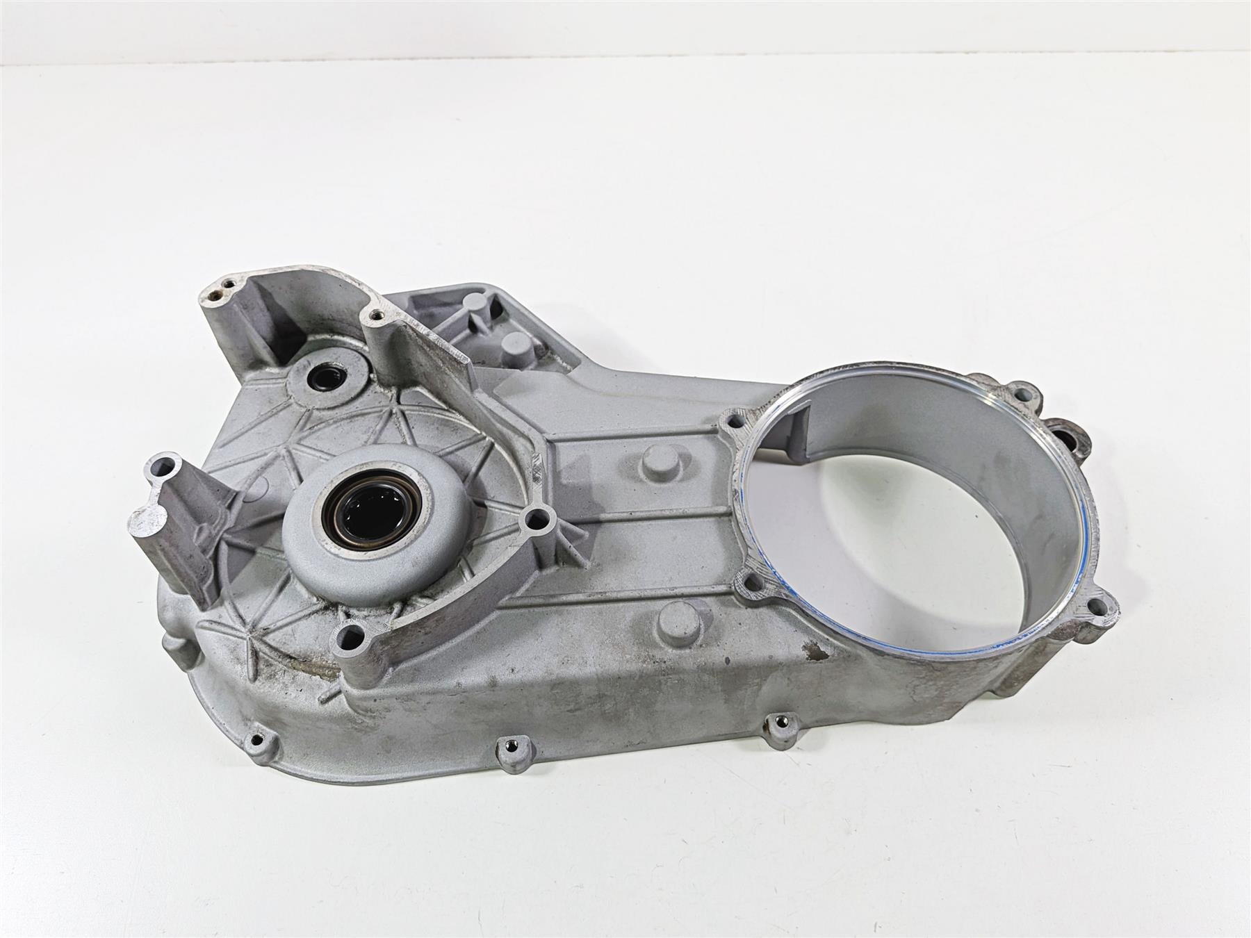 2006 Harley Touring FLHTCU SE CVO Electra Glide Inner Primary Cover 60677-01-Mototech271