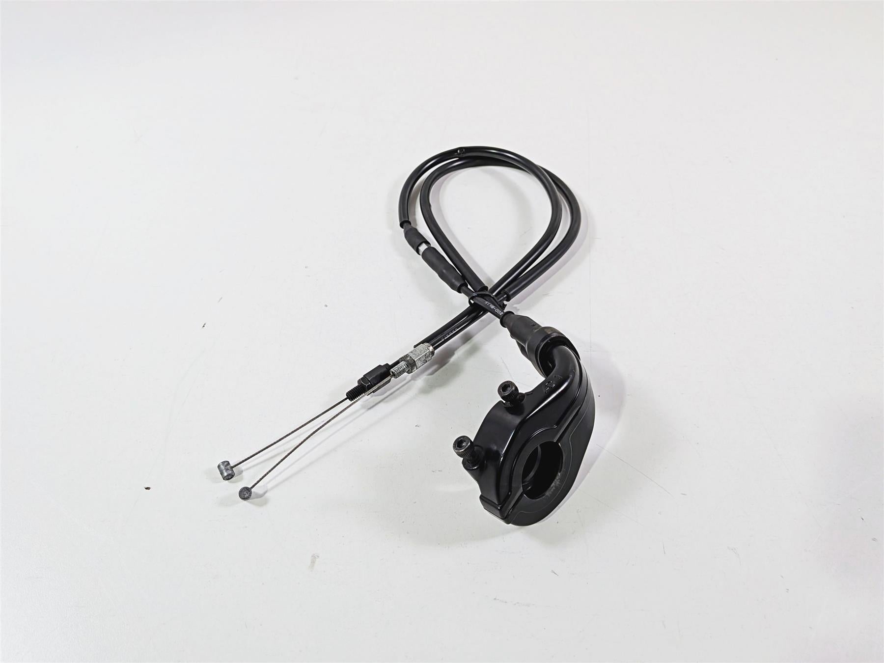2009 Yamaha VMX17 V-Max 1700 Throttle Cable Set 2S3-26302-01 5VY-26281-00-Mototech271
