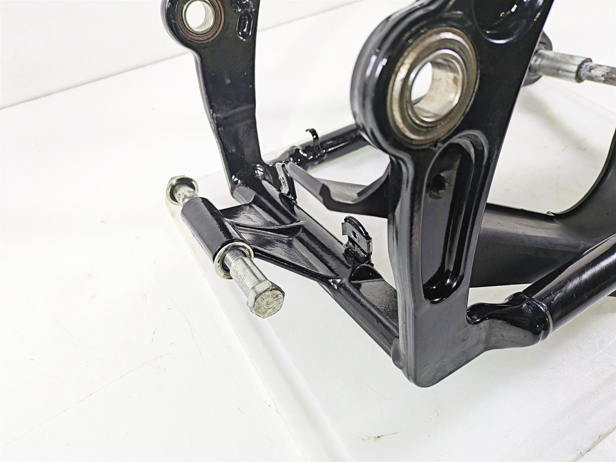 2004 Harley Softail FLSTF Fat Boy Rear Swingarm & Belt Covers 47573-00A {{ shop.shopifyCountryName }} - Mototech271