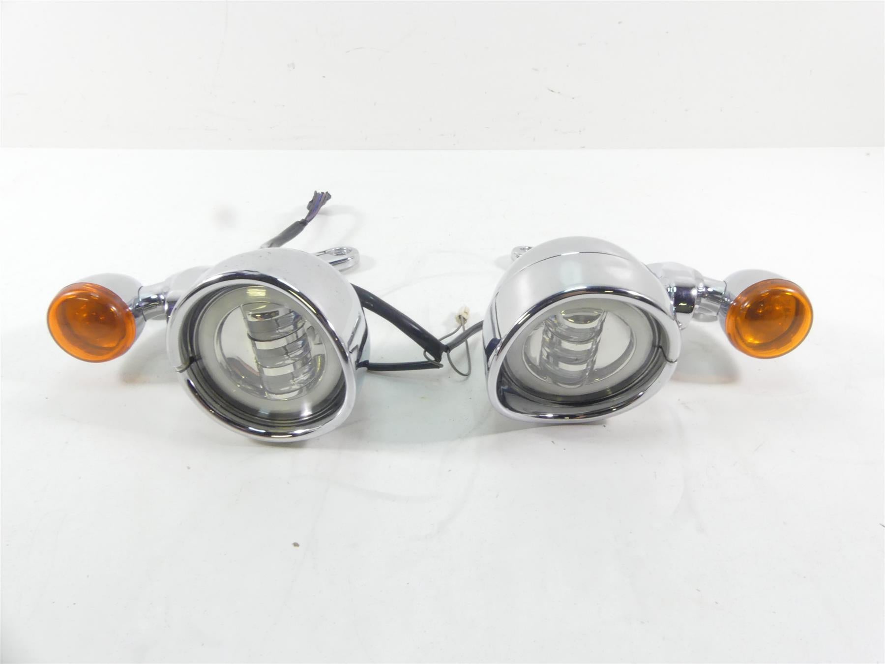 2004 Harley FLHTC SE CVO Electra Glide Front Spot Light Blinker Set 68836-04 {{ shop.shopifyCountryName }} - Mototech271