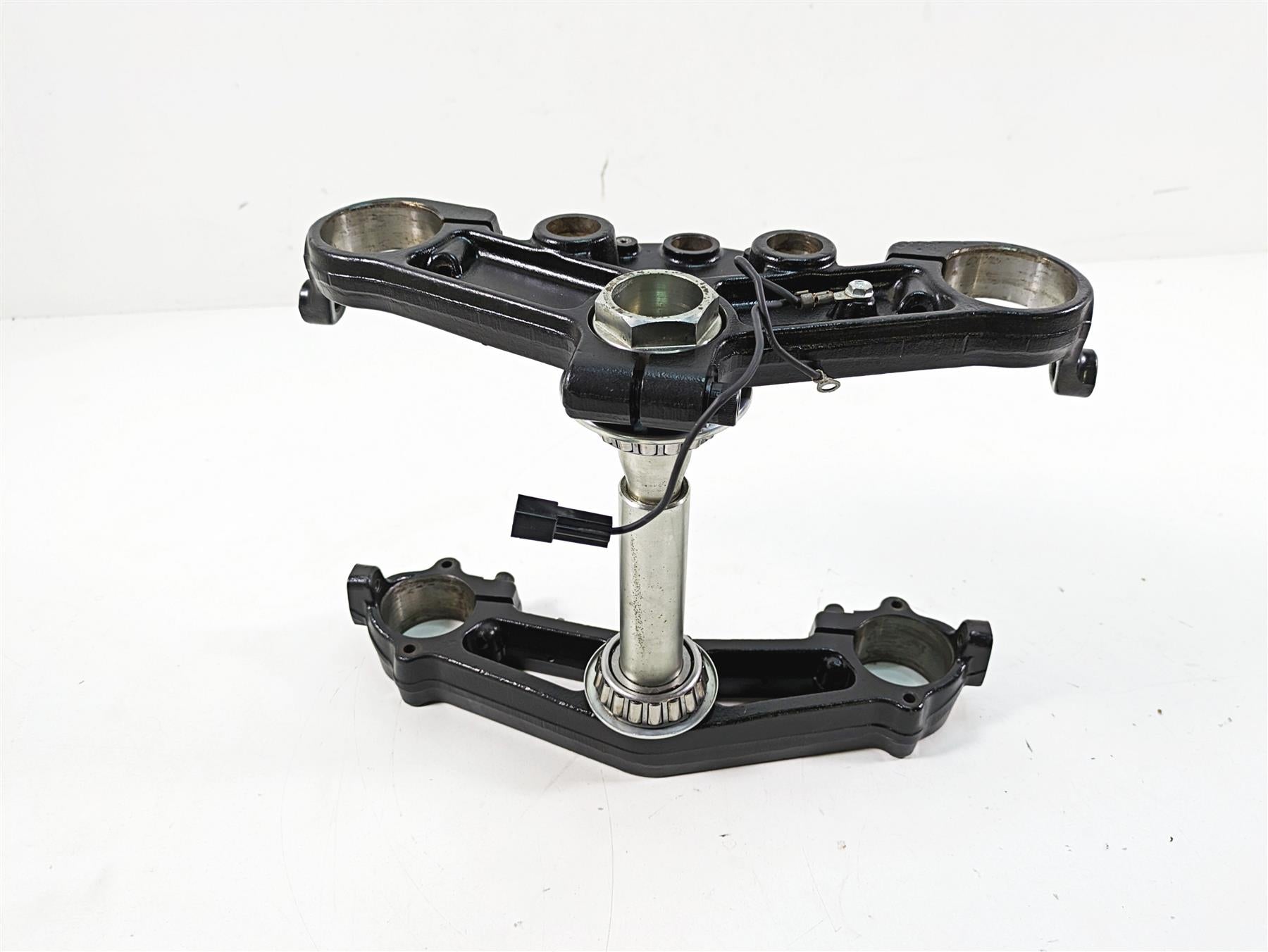 2019 Harley Touring FLHX Street Glide Upper Lower Triple Tree Set 45900091A {{ shop.shopifyCountryName }} - Mototech271