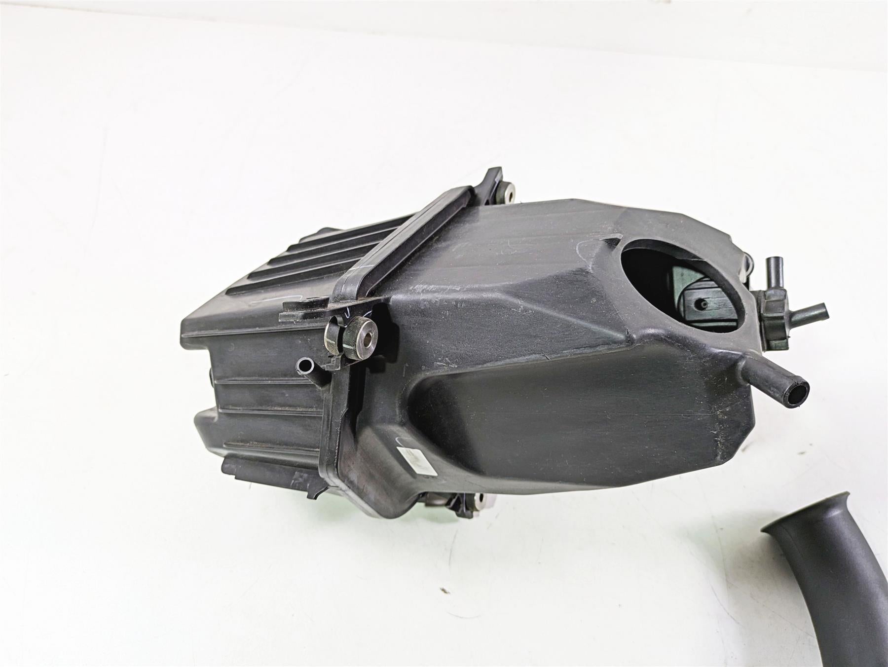 2019 BMW G310GS K02 Air Box Cleaner Breather Filter 13718558303 {{ shop.shopifyCountryName }} - Mototech271