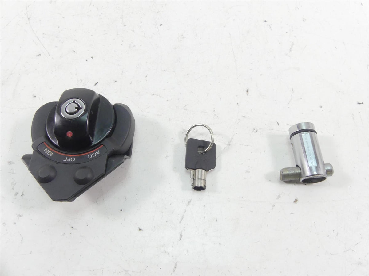 2012 Harley VRSCF Muscle Rod Ignition Switch Key Lock Set 70020-05 {{ shop.shopifyCountryName }} - Mototech271