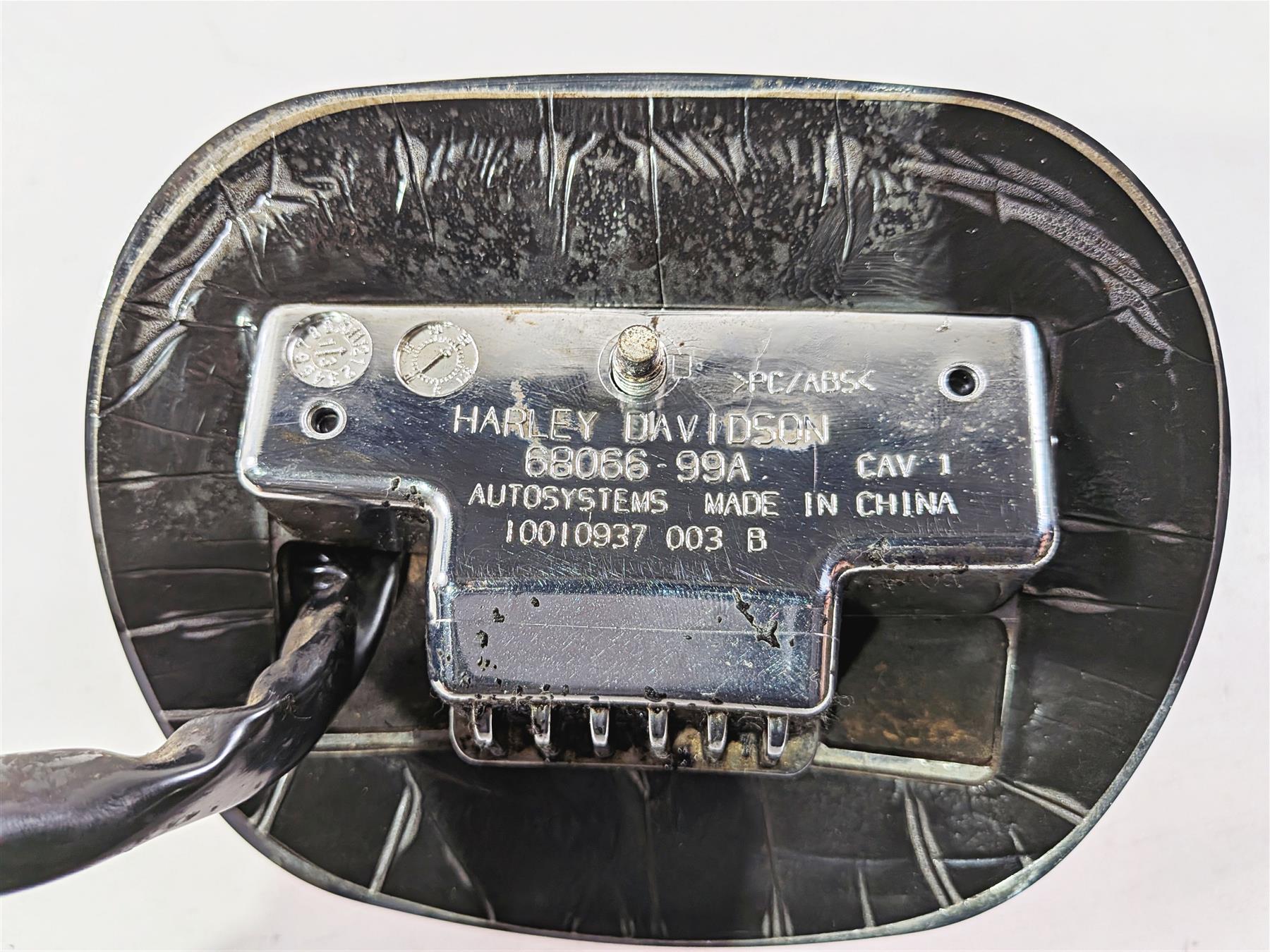 2014 Harley Touring FLHTK Electra Glide Tail Light Lamp & Wiring 68140-04-Mototech271