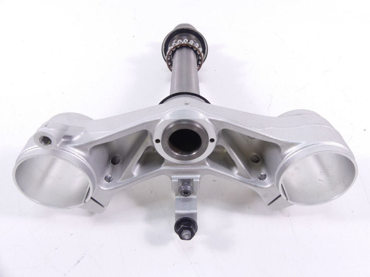 2020 BMW F900 R F900R K83 Lower Triple Tree Steering Clamp Yoke 8404206 {{ shop.shopifyCountryName }} - Mototech271