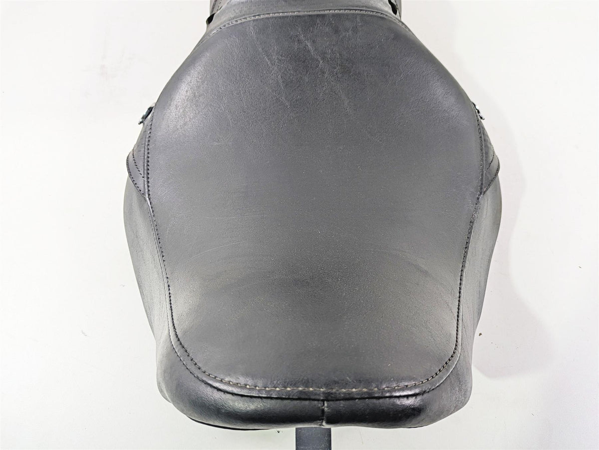 Harley Touring FLH Road King Classic Seat Saddle 51037-03 {{ shop.shopifyCountryName }} - Mototech271