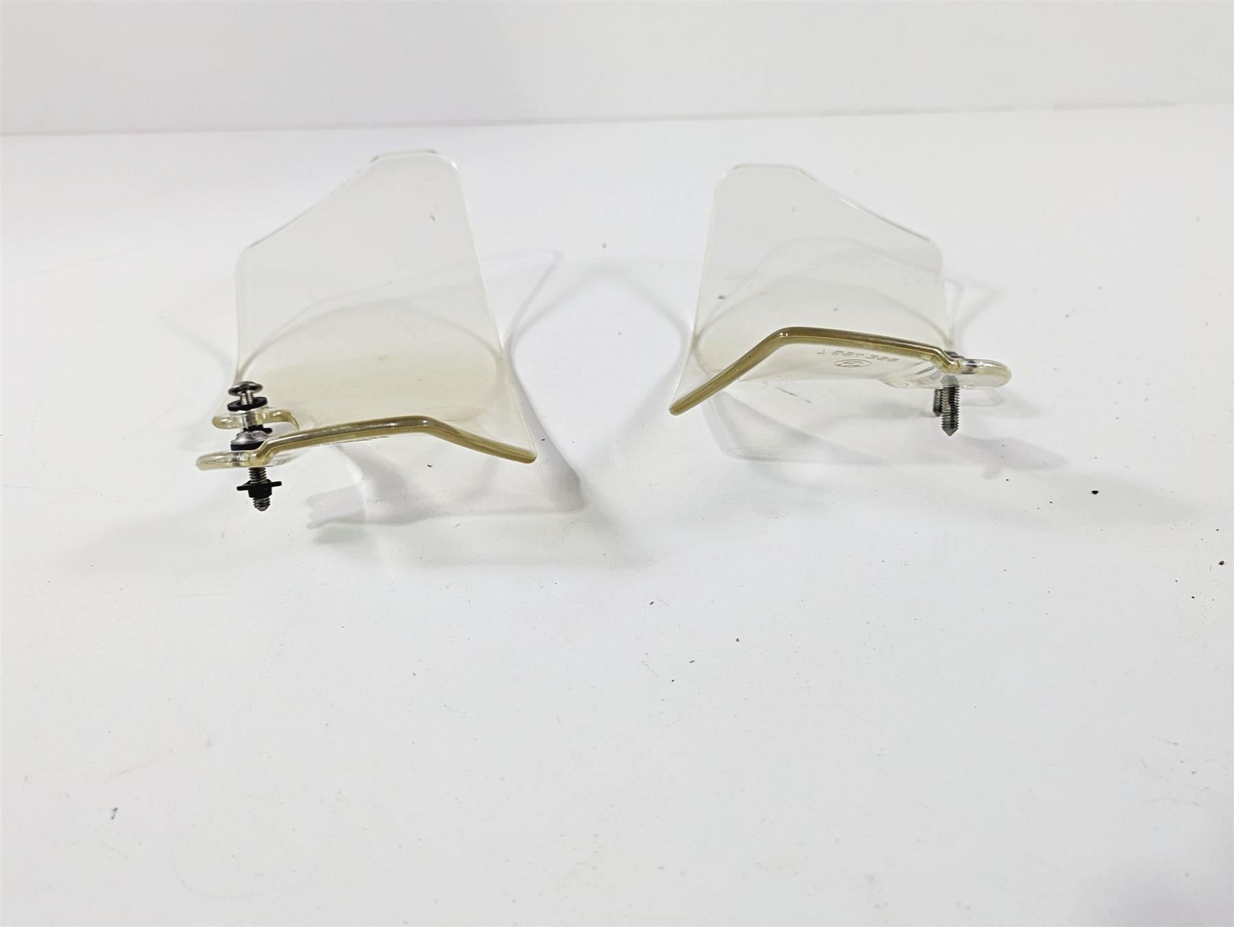 2006 BMW R1200GS K255 Adv Front Lower Wind Deflector Set 46637727242 {{ shop.shopifyCountryName }} - Mototech271