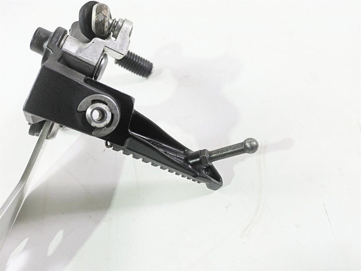 2020 Kawasaki ZX6R ZX636 Ninja Left Footpeg Foot Peg Shifter Set 35063-0160-18R {{ shop.shopifyCountryName }} - Mototech271