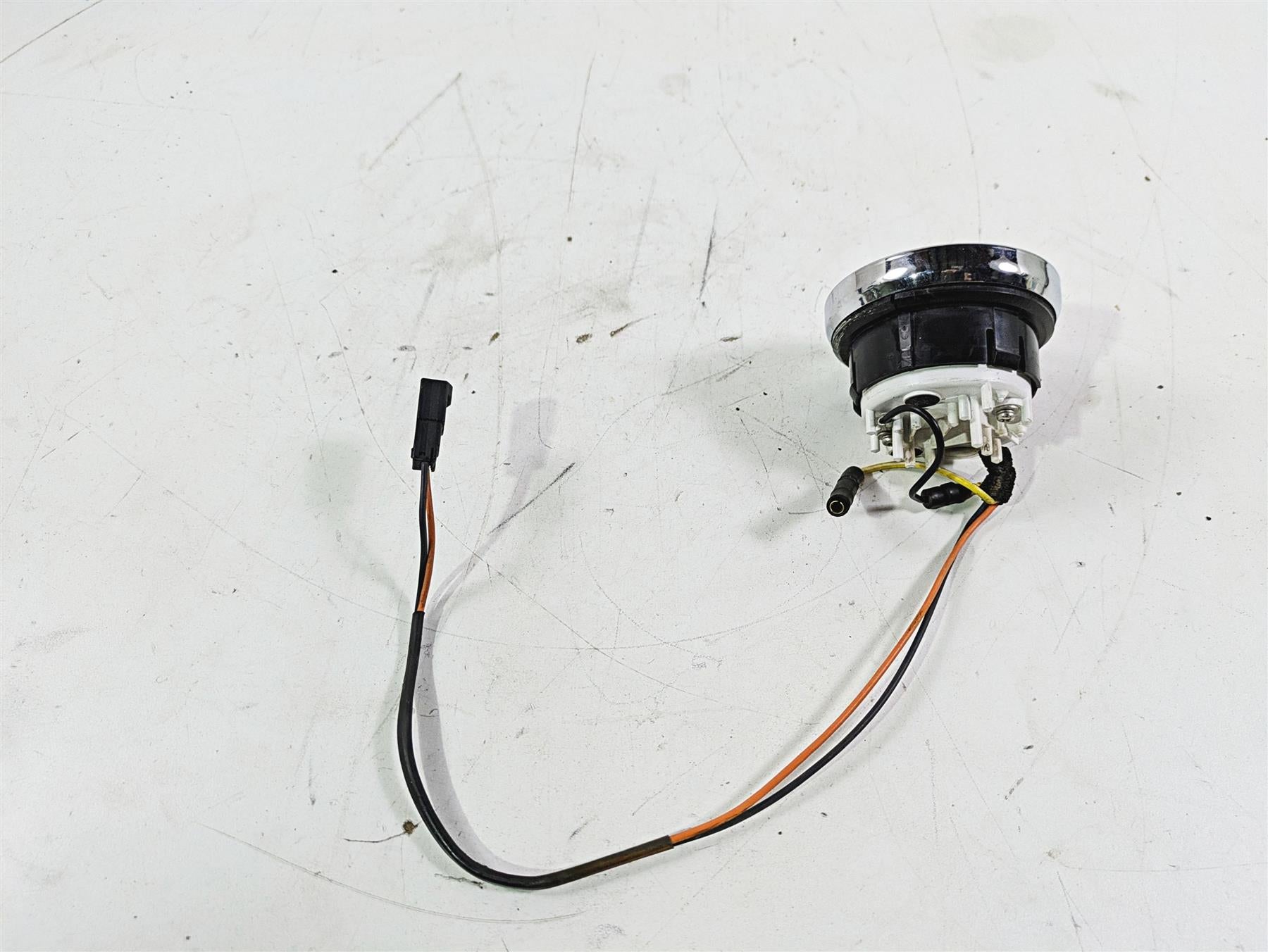 2002 Harley Dyna FXDL Low Rider Fuel Gas Petrol Level Gauge - Read 75049-01A {{ shop.shopifyCountryName }} - Mototech271