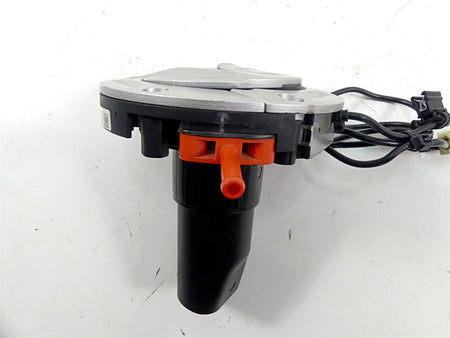 2016 BMW R1200GS Adv K51 Keyless Fuel Gas Petrol Lid Cap 16118531632 8552148 {{ shop.shopifyCountryName }} - Mototech271