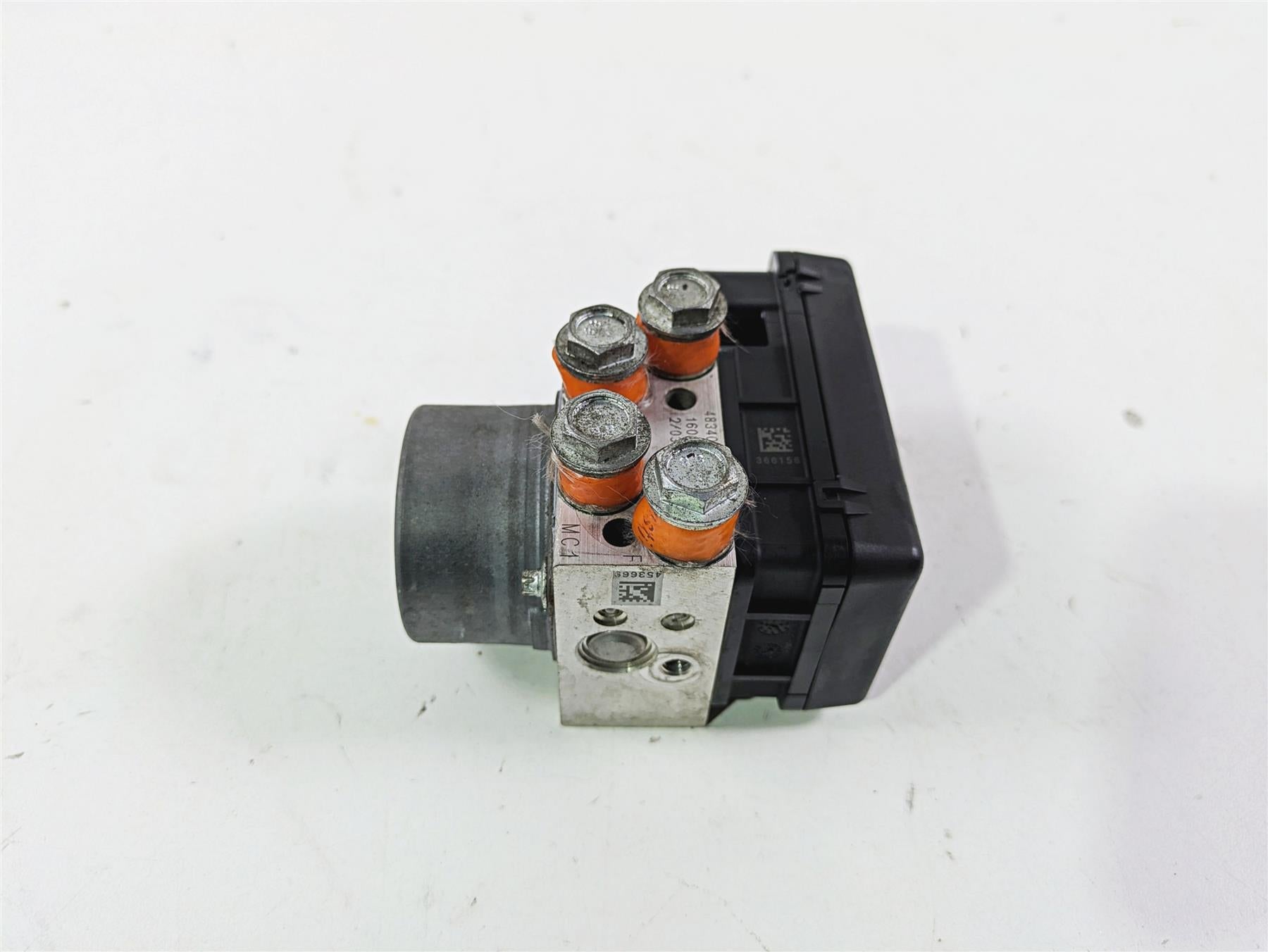 2016 Harley FXDWG Dyna Wide Glide Abs Brake Pump Module 48341-12 48340-12 {{ shop.shopifyCountryName }} - Mototech271