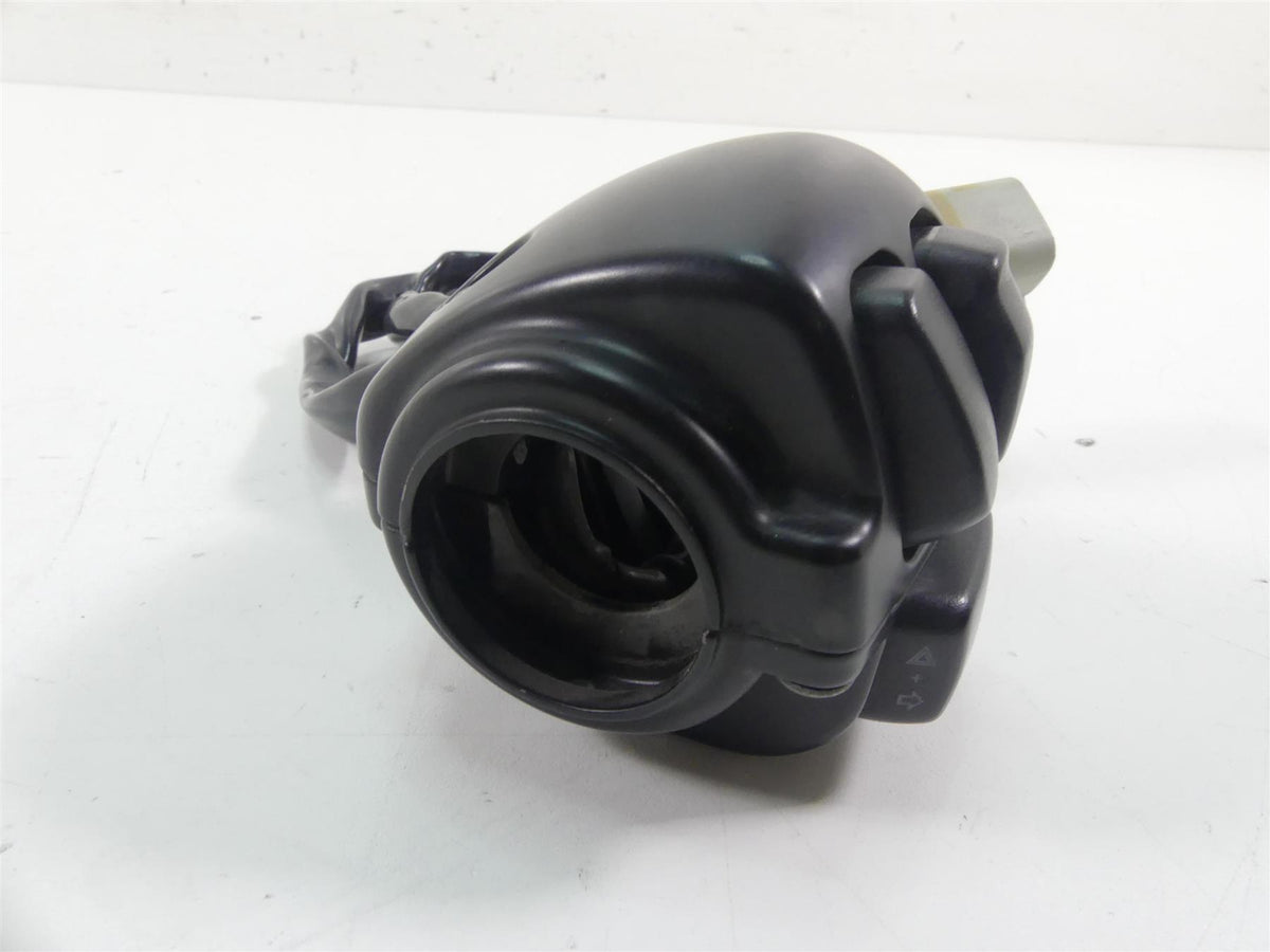 2009 Harley XR1200 Sportster Left Turn Signal Lights Control Switch 71682-06A {{ shop.shopifyCountryName }} - Mototech271