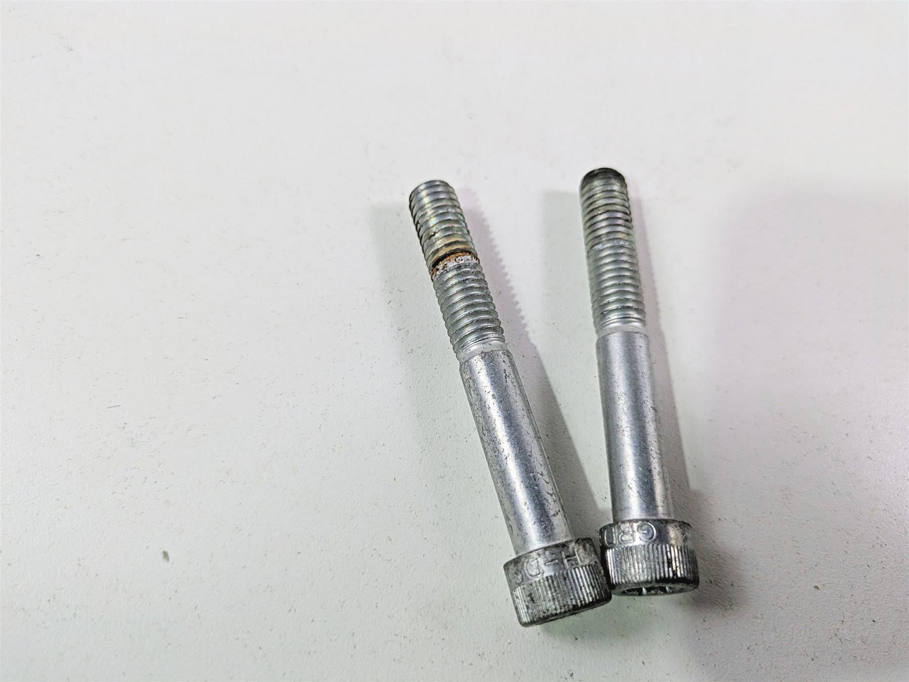 2018 Harley FLHCS Softail Heritage 115th Rear Passenger Floorboard Set 50500744 {{ shop.shopifyCountryName }} - Mototech271