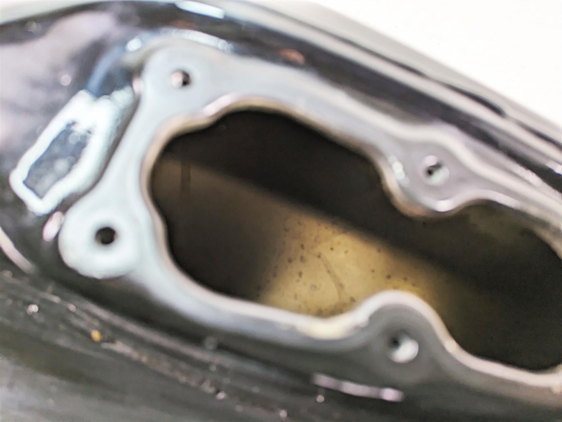 2007 Harley Sportster XL1200 C Fuel Gas Petrol Tank - No Dent - Read 62213-07 {{ shop.shopifyCountryName }} - Mototech271