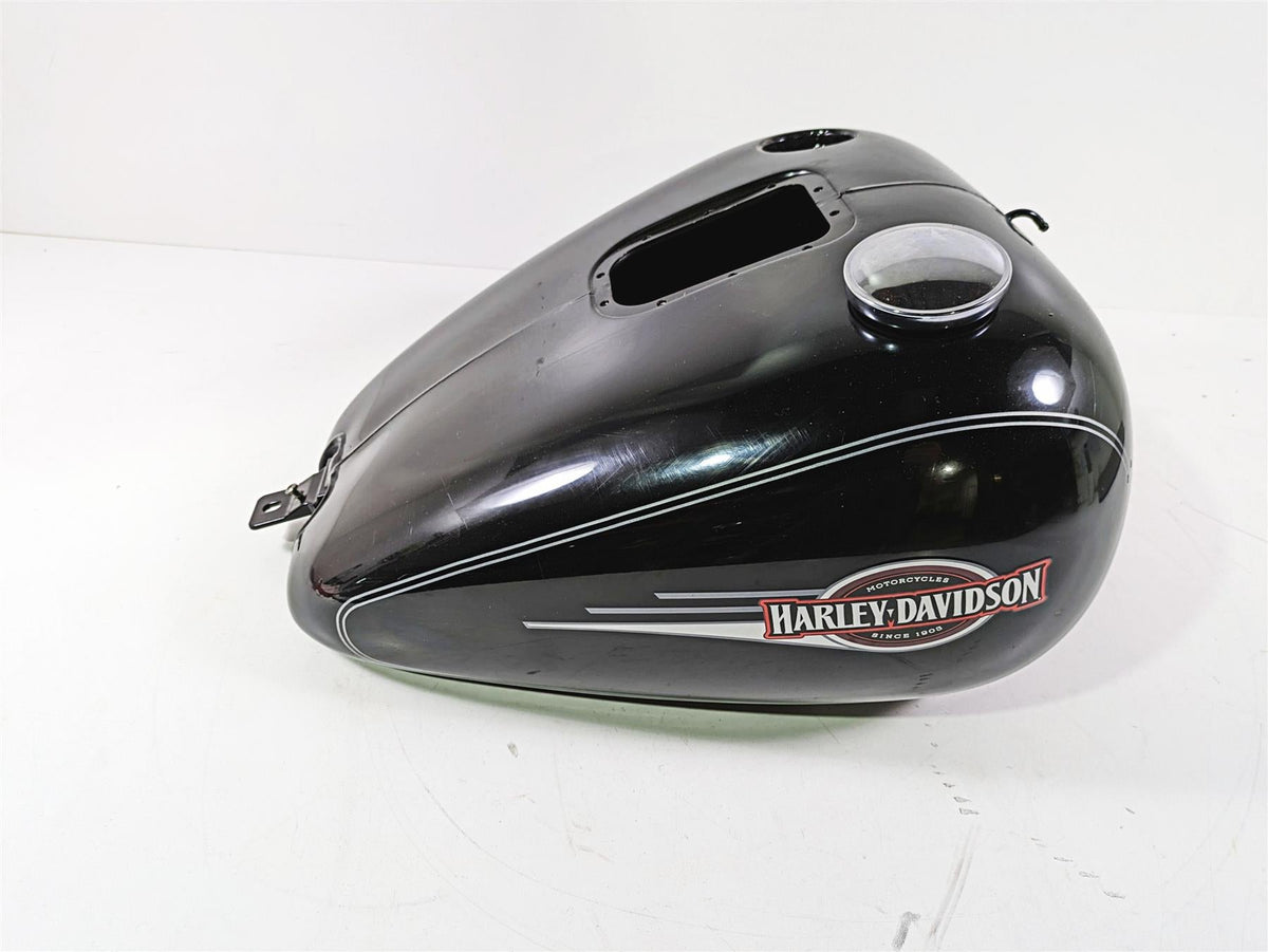 2008 Harley FLSTC Softail Heritage Fuel Gas Petrol Tank 5 Gallon - Read 61000800 {{ shop.shopifyCountryName }} - Mototech271