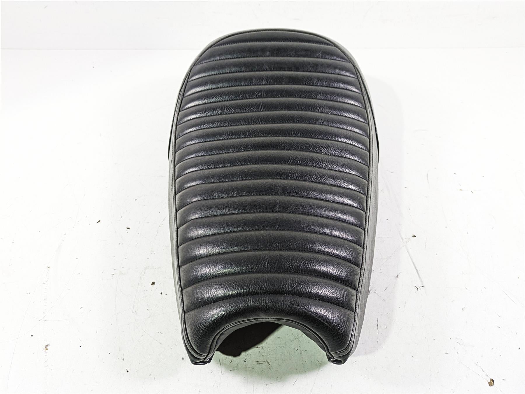 2020 Triumph Street Scrambler 900 Front Rider Driver Seat T2308476 {{ shop.shopifyCountryName }} - Mototech271