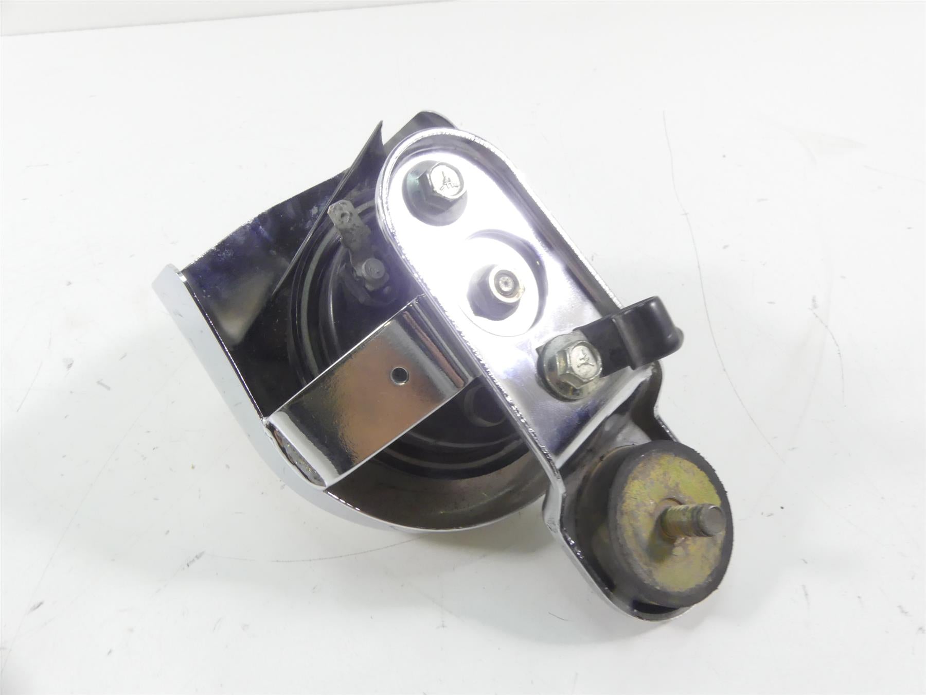 2007 Harley Touring FLHTCU SE CVO Electra Glide Horn + Chrome Cover 61300478A {{ shop.shopifyCountryName }} - Mototech271