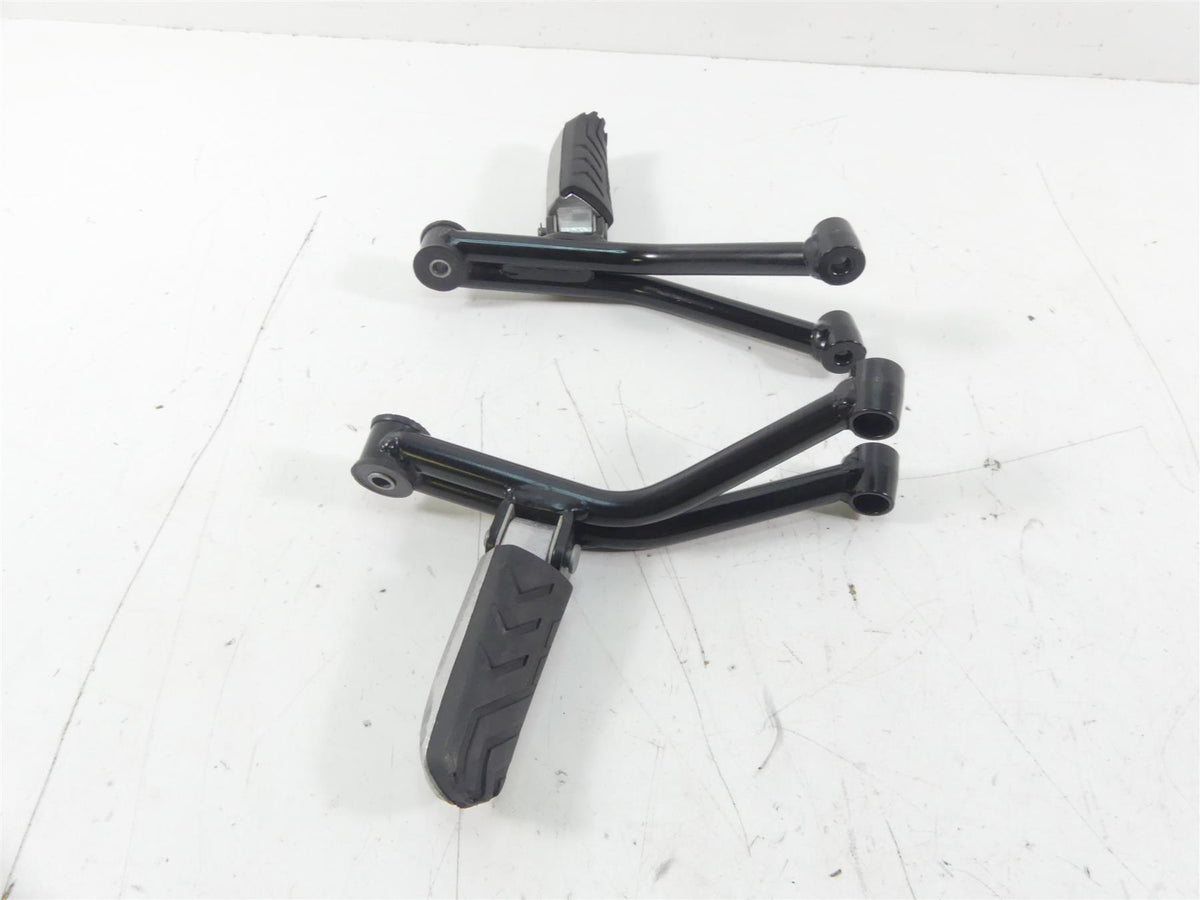 2016 Moto Guzzi V7 II Special 750 Rear Passenger Footpeg Set 2B000349 2B000348 {{ shop.shopifyCountryName }} - Mototech271