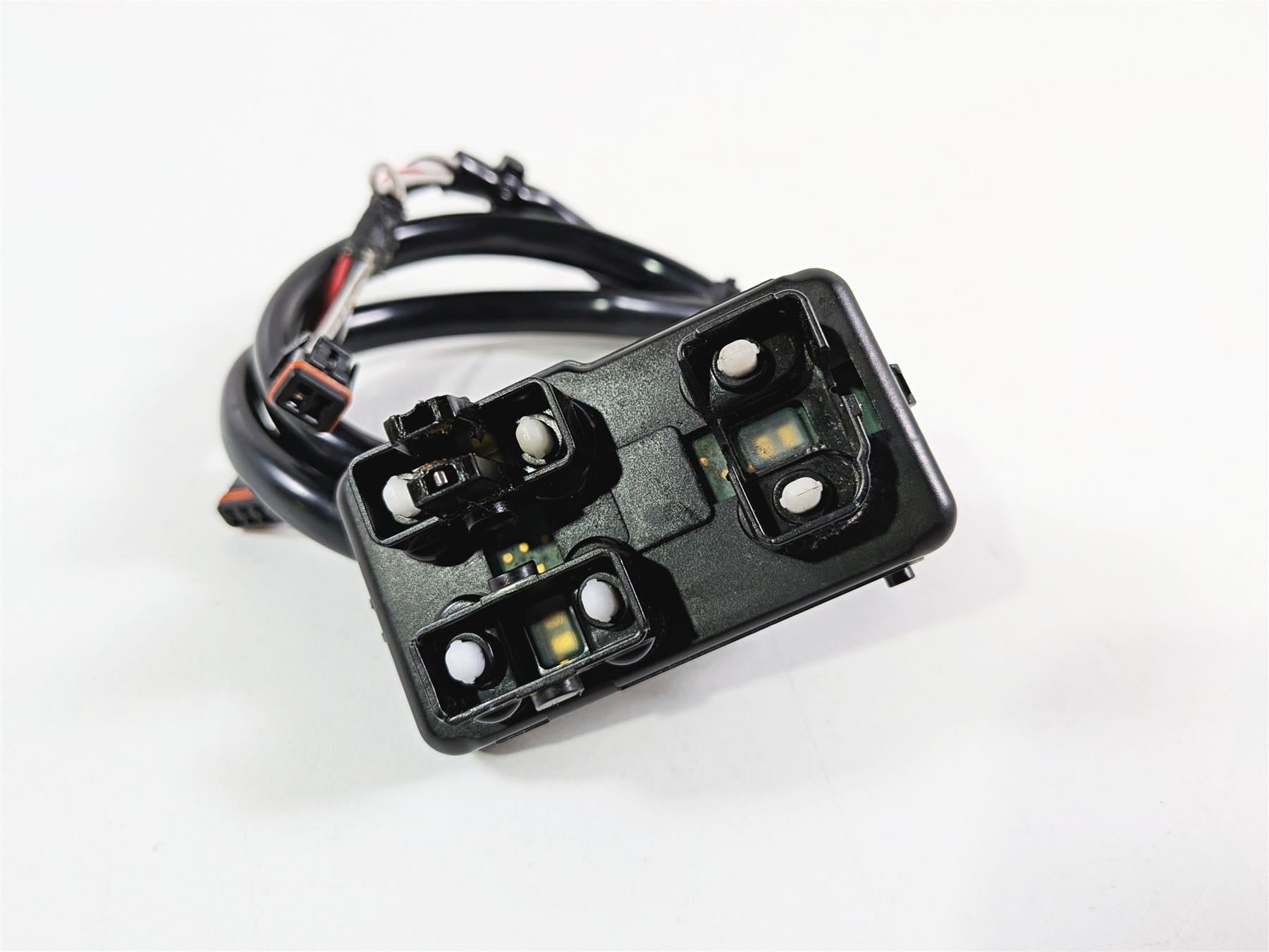 2024 Harley Softail FXLRST Low Rider Right Control Switch Internals 71500630 {{ shop.shopifyCountryName }} - Mototech271