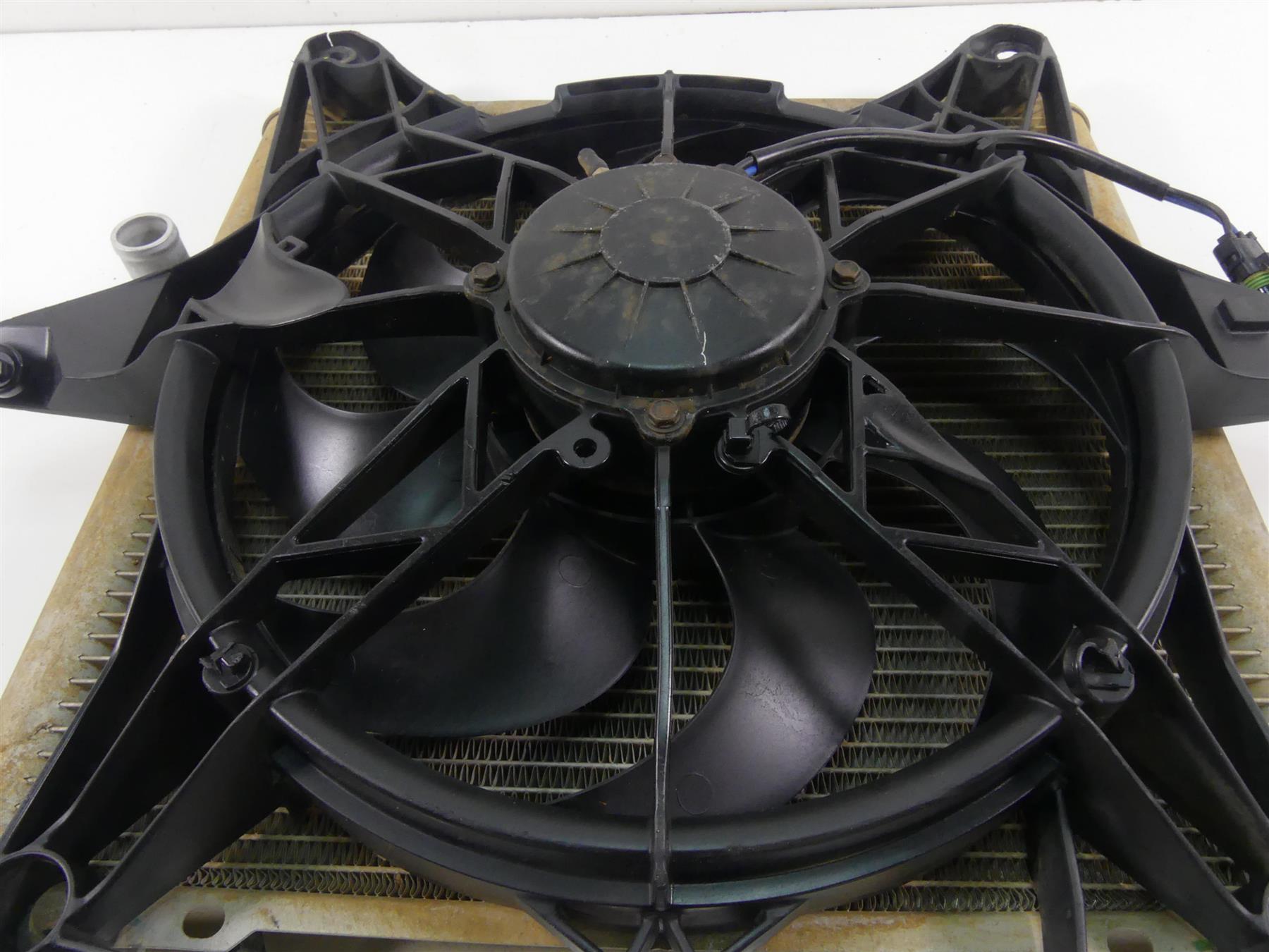 2020 Can Am Maverick X3 XMR Turbo RR Radiator & Fan Set Read 709200703 709200588 {{ shop.shopifyCountryName }} - Mototech271