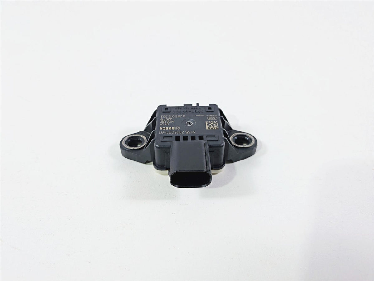 2023 BMW R nineT Scrambler K23 Bosch Lean Angle Fall Speed Sensor 61357915091 {{ shop.shopifyCountryName }} - Mototech271
