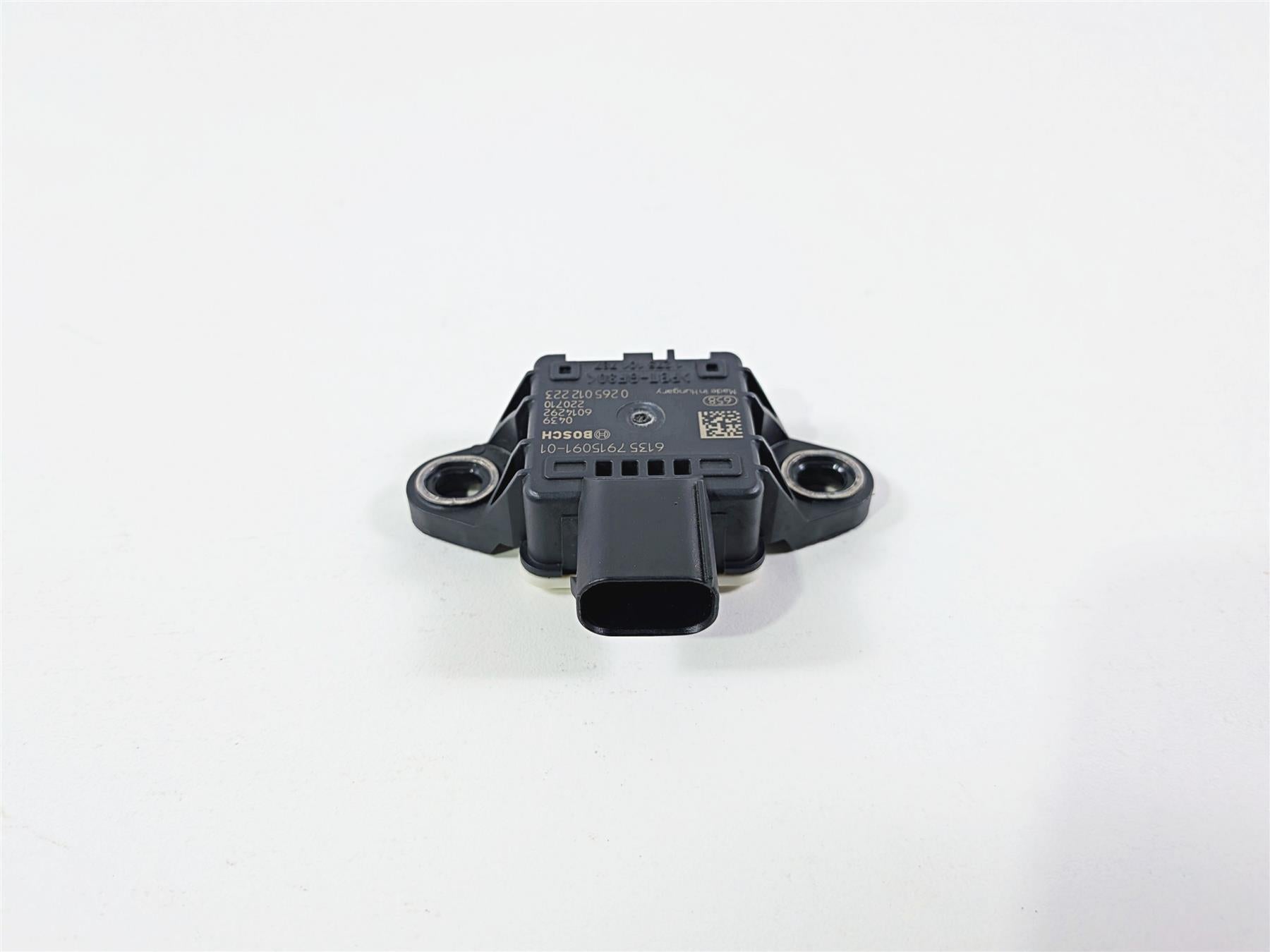 2023 BMW R nineT Scrambler K23 Bosch Lean Angle Fall Speed Sensor 61357915091 {{ shop.shopifyCountryName }} - Mototech271
