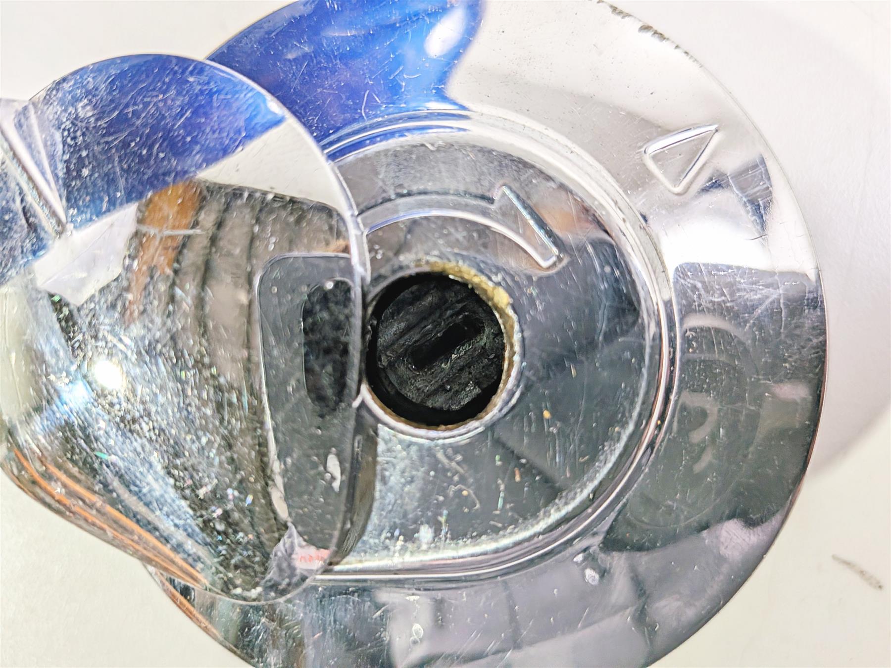 1996 Honda VT1100 C Shadow Fuel Gas Petrol Tank READ 17520-MAA-840 {{ shop.shopifyCountryName }} - Mototech271