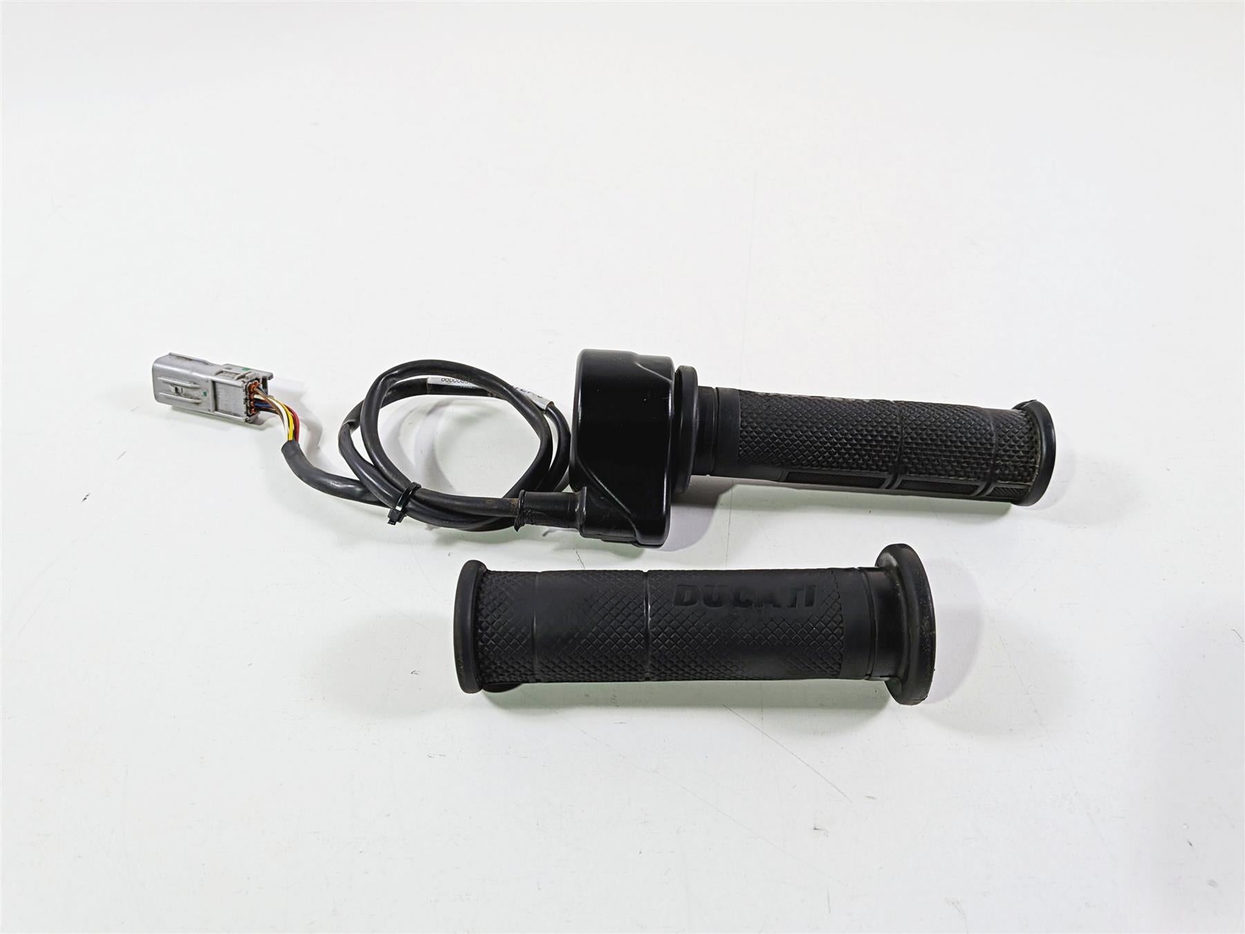 2016 Ducati Hypermotard 939 SP Ride By Wire Throttle Grip Set 66020033E-Mototech271