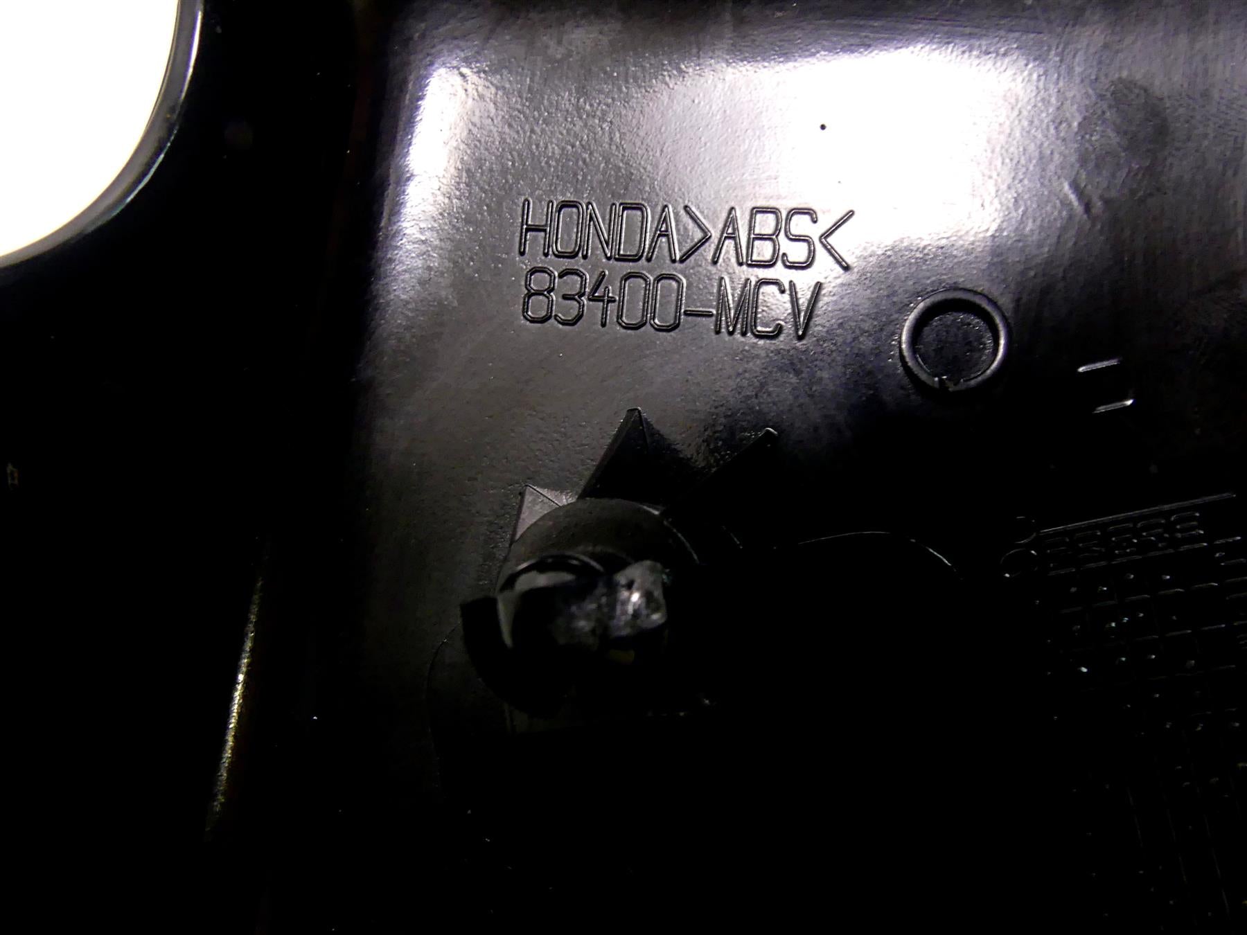 2007 Honda VTX1800 T2 Side Cover Fairing Set 83510-MCV-000ZB 83610-MCV-000ZB {{ shop.shopifyCountryName }} - Mototech271