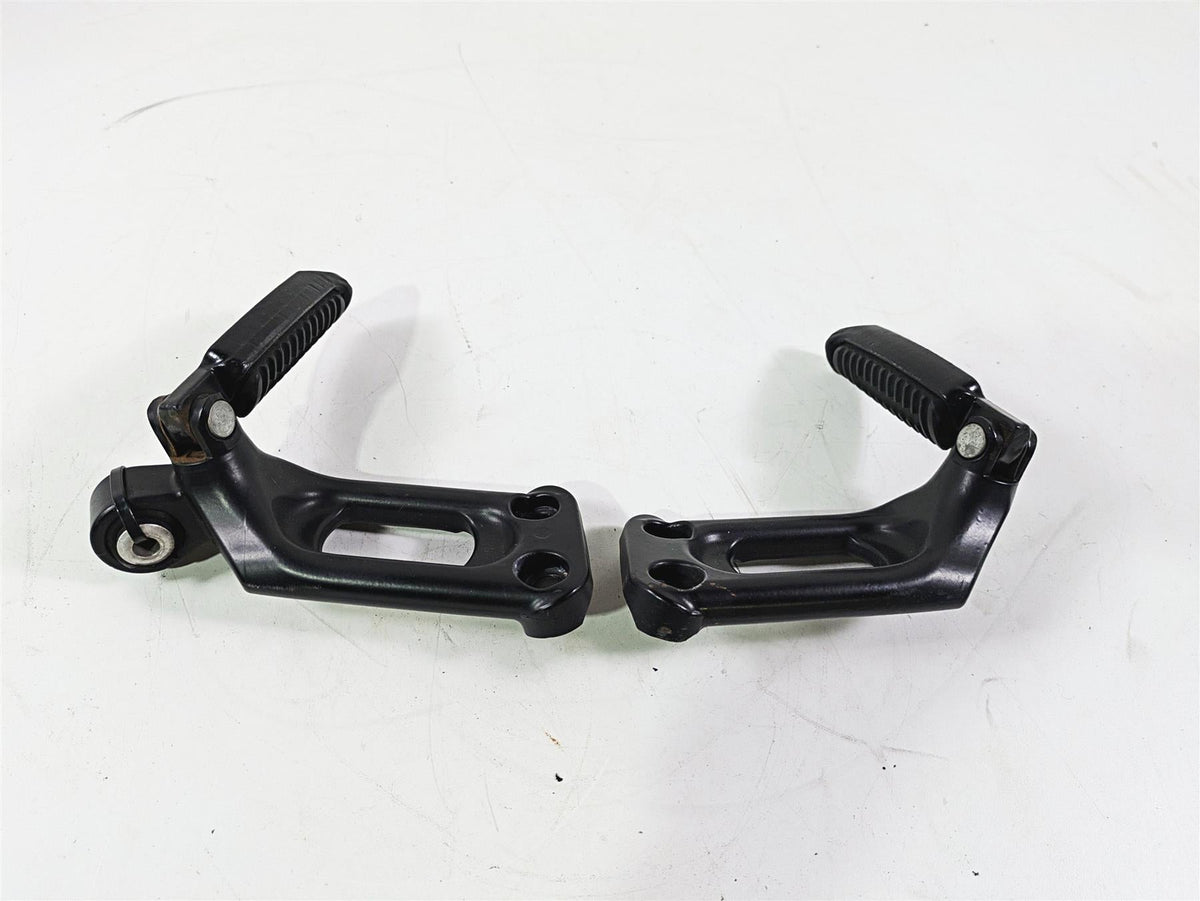 2016 Harley VRSCDX Night Rod Rear Passenger Footpeg Set 51722-07 51723-07 {{ shop.shopifyCountryName }} - Mototech271