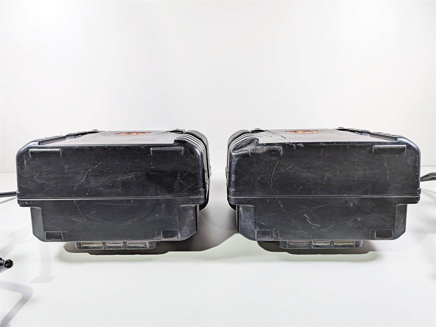 2005 KTM 950 LC8 Adventure Saddlebags Luggage Bag & Pannier Rack Set {{ shop.shopifyCountryName }} - Mototech271
