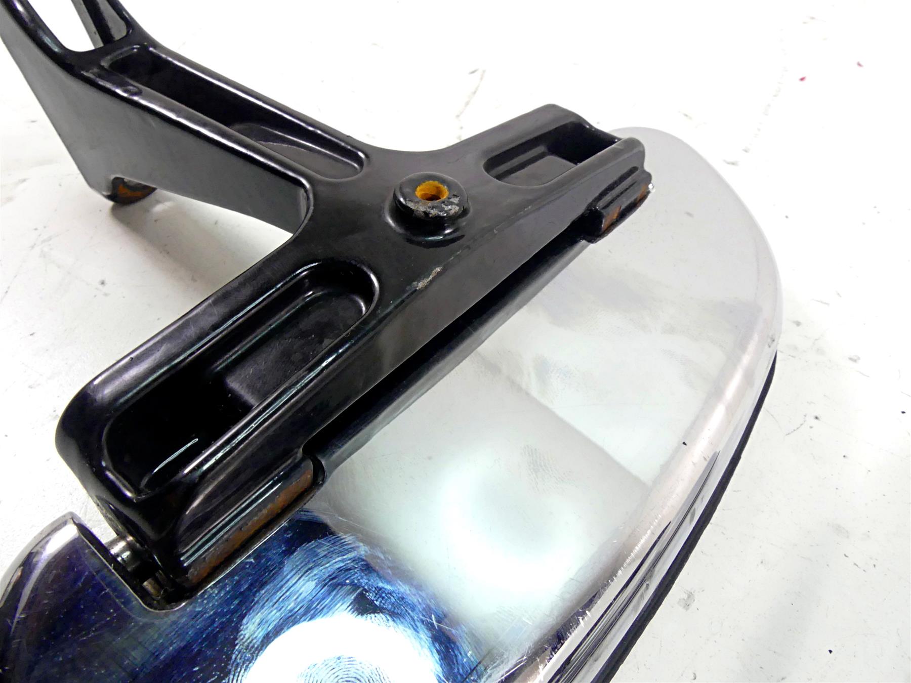 2006 Harley Touring FLHTCU SE E-Glide Rear Floorboard Floor Board Set 47373-04 {{ shop.shopifyCountryName }} - Mototech271