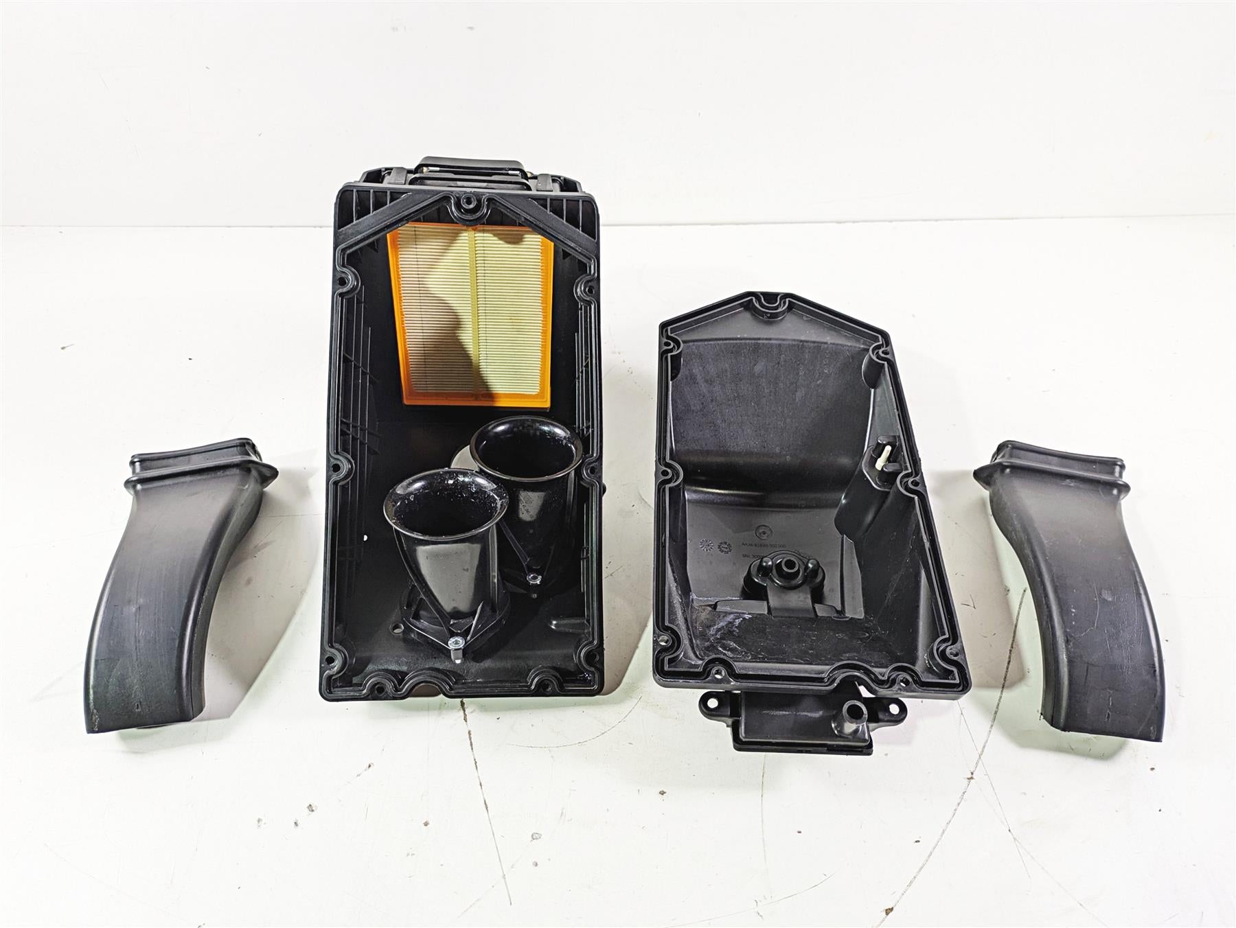 2022 KTM 1290 Super Adventure S Air Box Cleaner Breather & Ducts 61906001000 {{ shop.shopifyCountryName }} - Mototech271