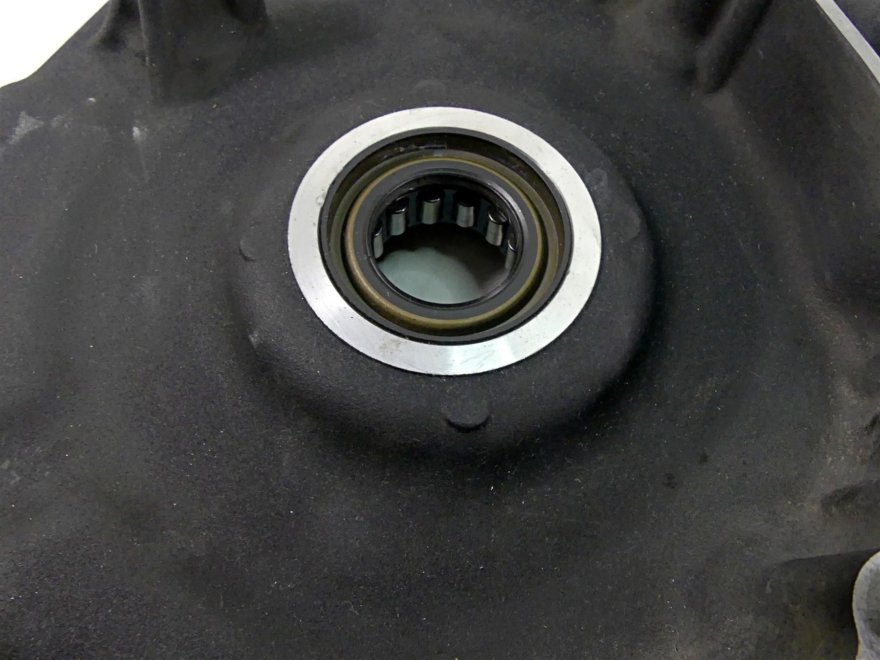 2011 Harley Softail FLSTF Fat Boy Inner Primary Drive Clutch Cover 60661-06B {{ shop.shopifyCountryName }} - Mototech271