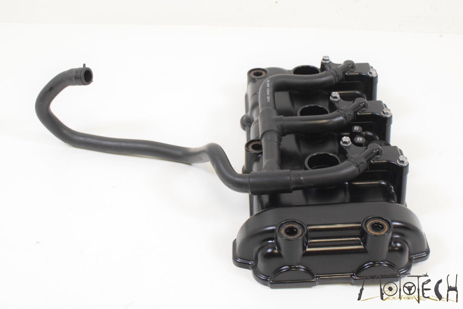 2012 Triumph 1050 Speed Triple Cylinderhead Cylinder Head Valve Cover T1261331 {{ shop.shopifyCountryName }} - Mototech271