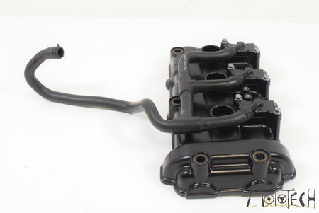 2012 Triumph 1050 Speed Triple Cylinderhead Cylinder Head Valve Cover T1261331 {{ shop.shopifyCountryName }} - Mototech271