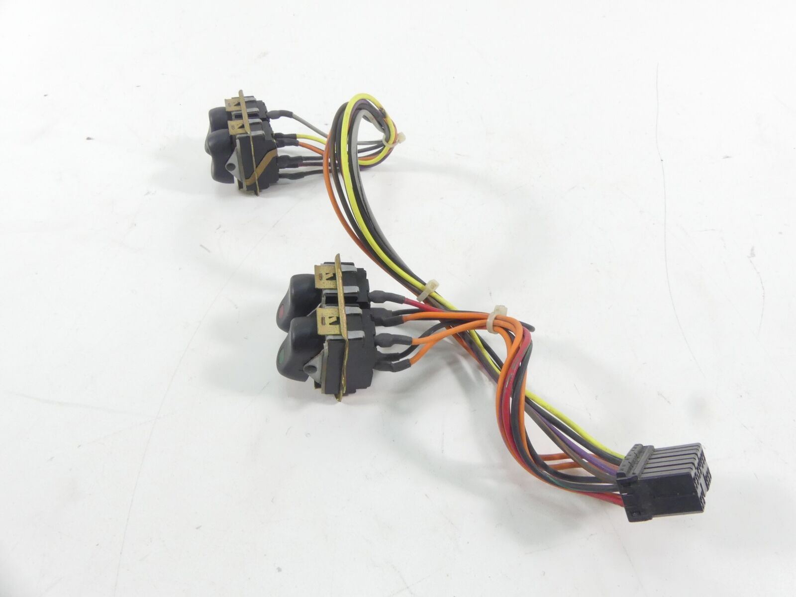 2006 Harley Touring FLHCU SE CVO Auxiliary Cruise Spot Speaker Switches 70271-9 {{ shop.shopifyCountryName }} - Mototech271