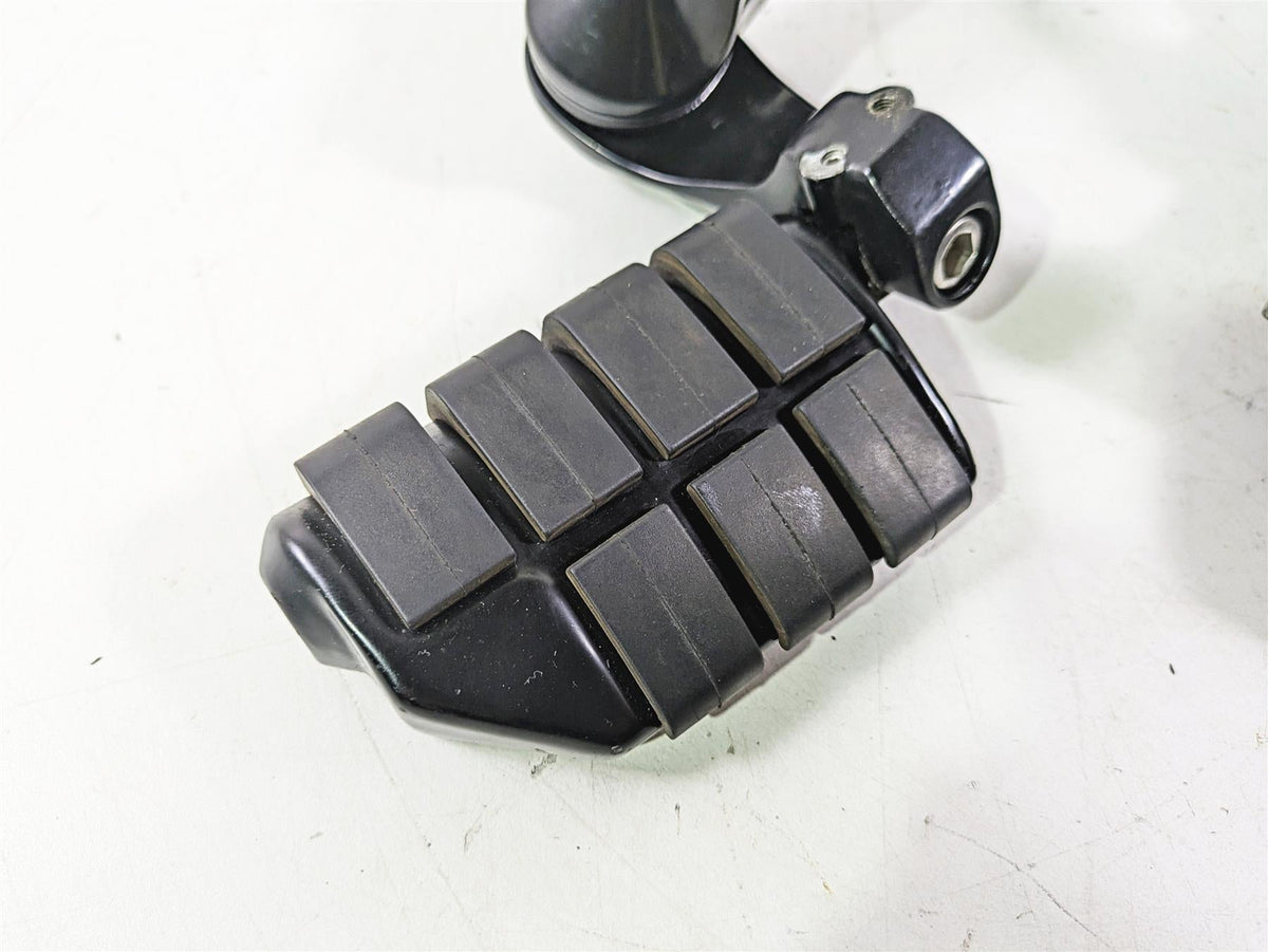 2018 Indian Chieftain Limited Black Aftermarket Highway Foot Peg Set {{ shop.shopifyCountryName }} - Mototech271