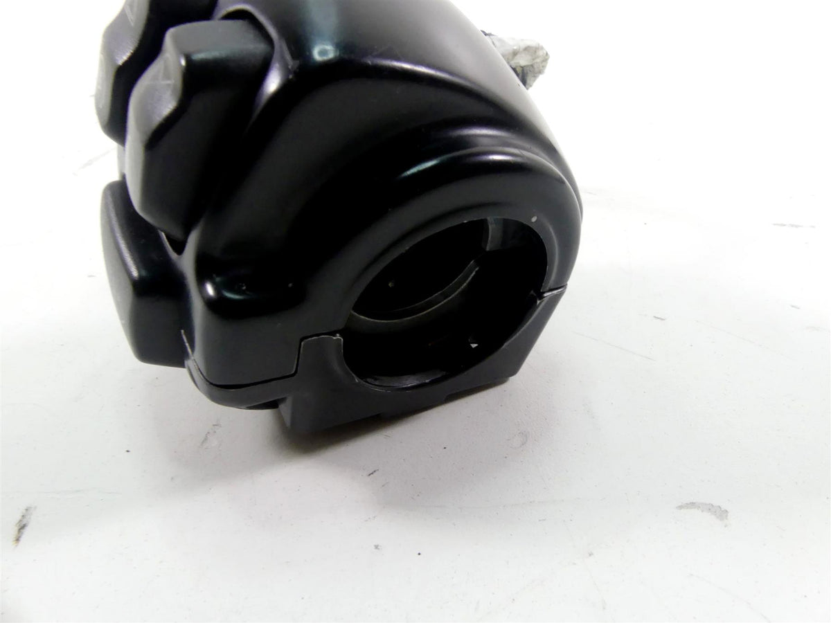 2017 Harley Softail FXSB Breakout Right Hand Control Switch -Read 71500297 {{ shop.shopifyCountryName }} - Mototech271