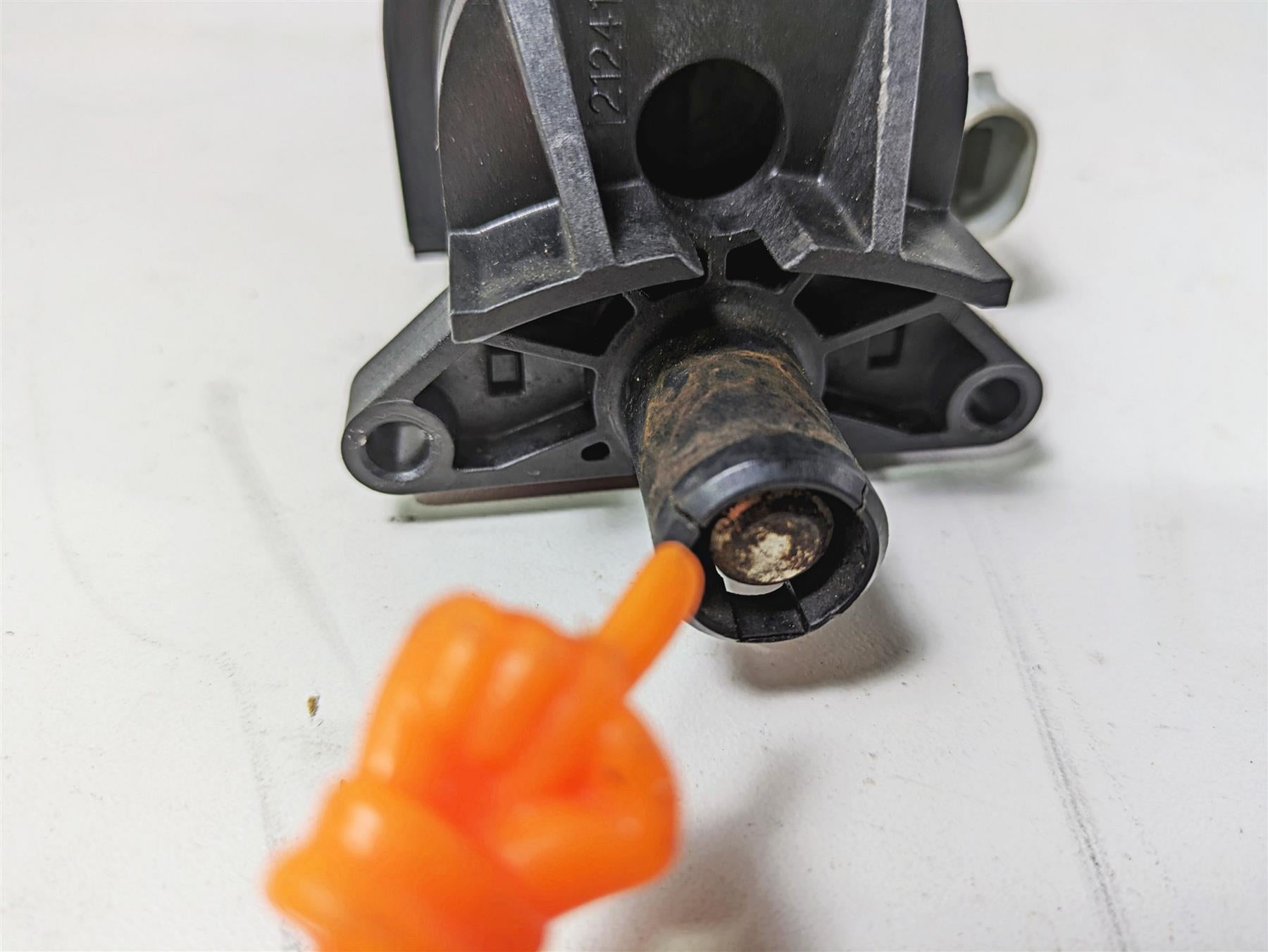 2020 Harley Touring FLHT Electra Glide Ignition Fork Lock Base - Read 71400012B {{ shop.shopifyCountryName }} - Mototech271