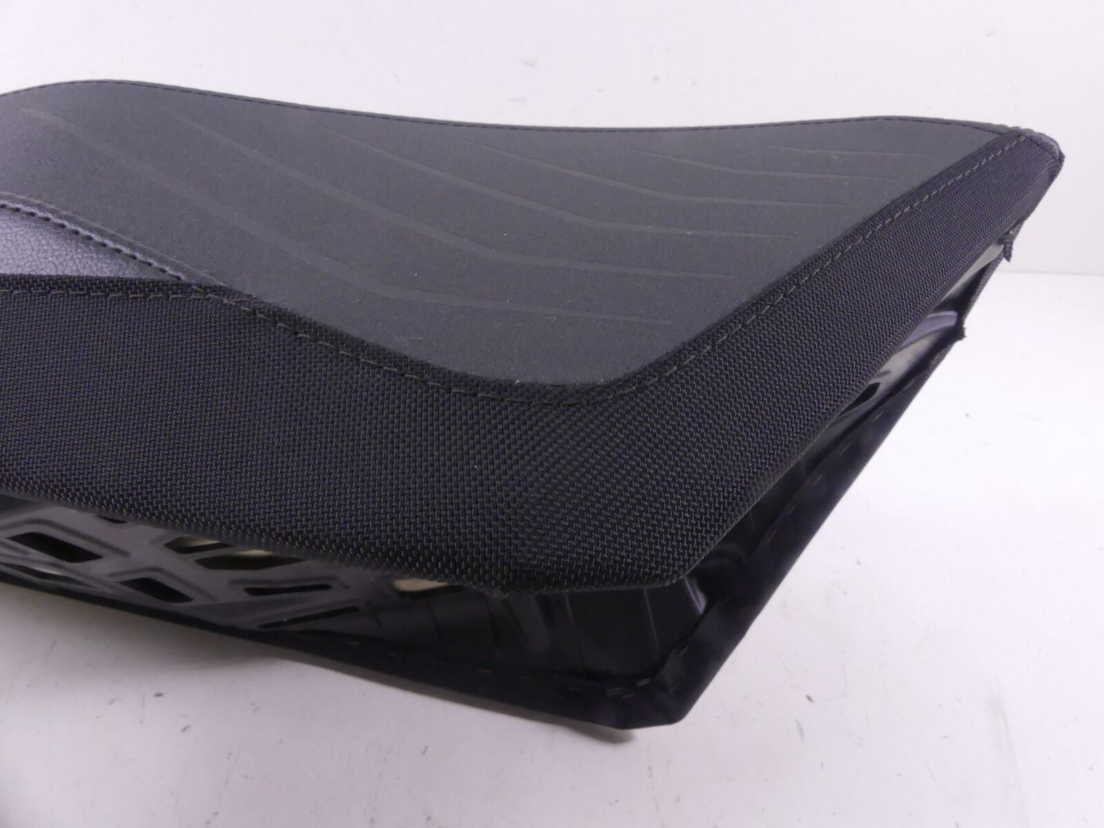 2021 Polaris 650 Matryx Indy VR1 Rider Driver Passenger Dual Saddle Seat 2689675 {{ shop.shopifyCountryName }} - Mototech271