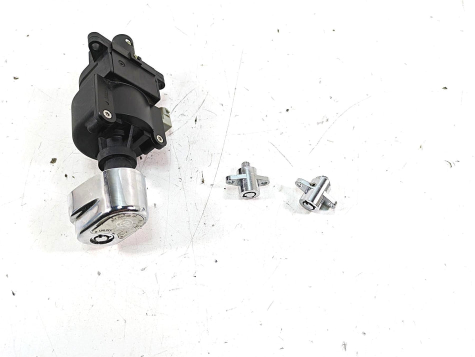 2015 Harley Touring FLHXS Street Glide Ignition Switch Key Set - VIN 71400016B {{ shop.shopifyCountryName }} - Mototech271