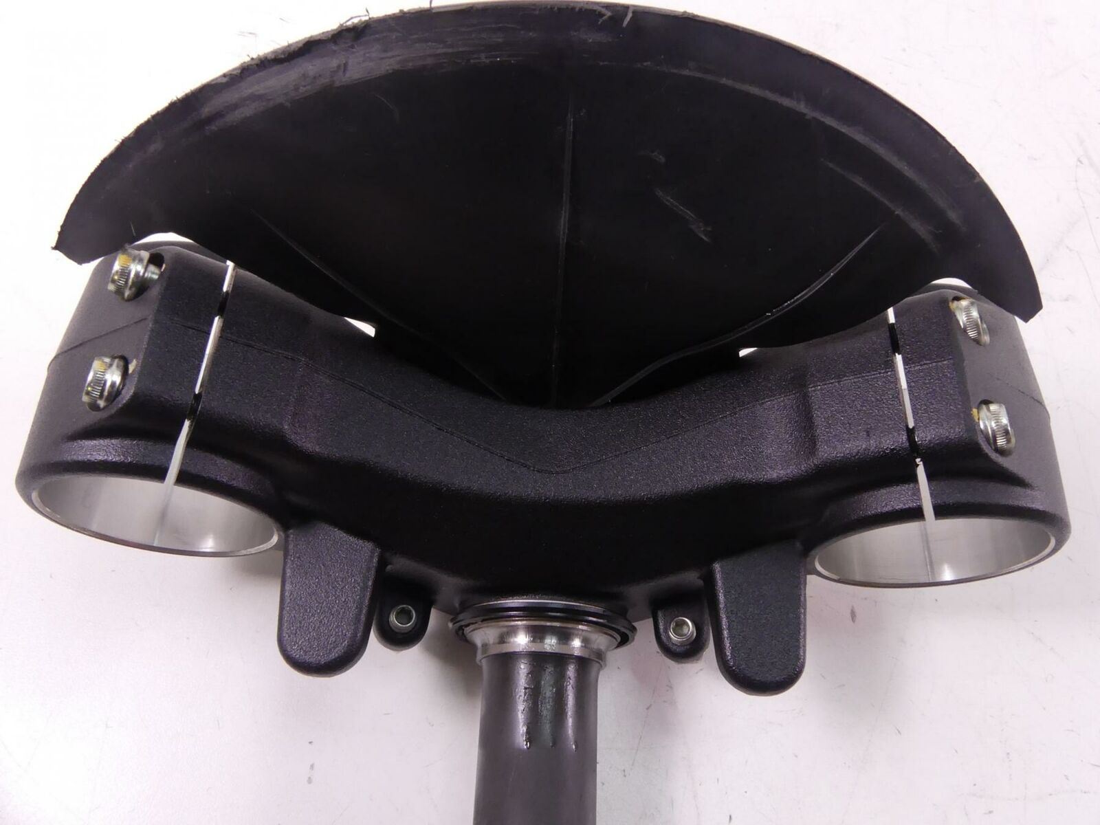 2019 Ducati Supersport 939 S Lower Triple Tree Steering Yoke 58mm 34220991AB {{ shop.shopifyCountryName }} - Mototech271