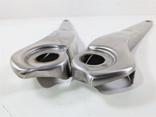 Load image into Gallery viewer, 2007 Harley Dyna FXDB Street Bob Rear Fender Struts Covers 60223-07 60220-07
