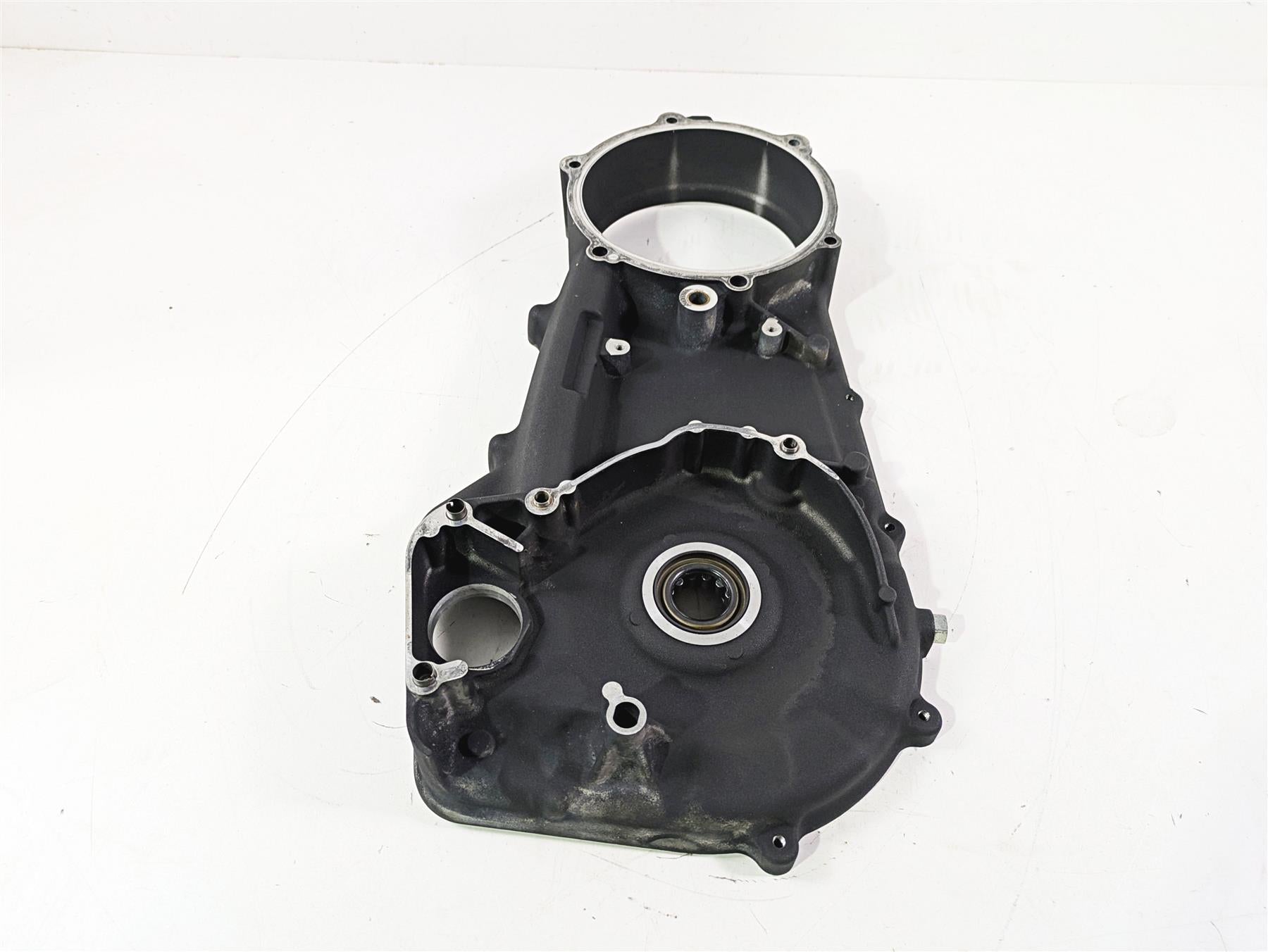 2011 Harley FXDC Dyna Super Glide Inner Primary Drive Clutch Cover 60681-06B {{ shop.shopifyCountryName }} - Mototech271