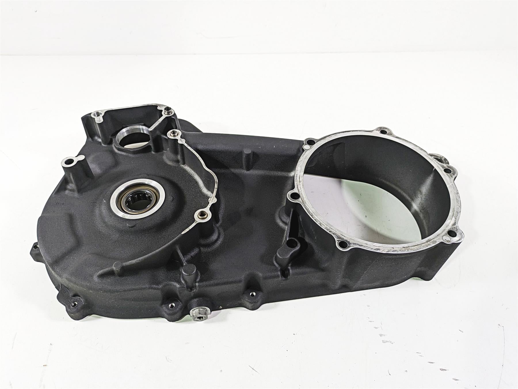 2008 Harley Touring FLHTCU E-Glide 105TH Inner Primary Drive Cover 60677-07 {{ shop.shopifyCountryName }} - Mototech271