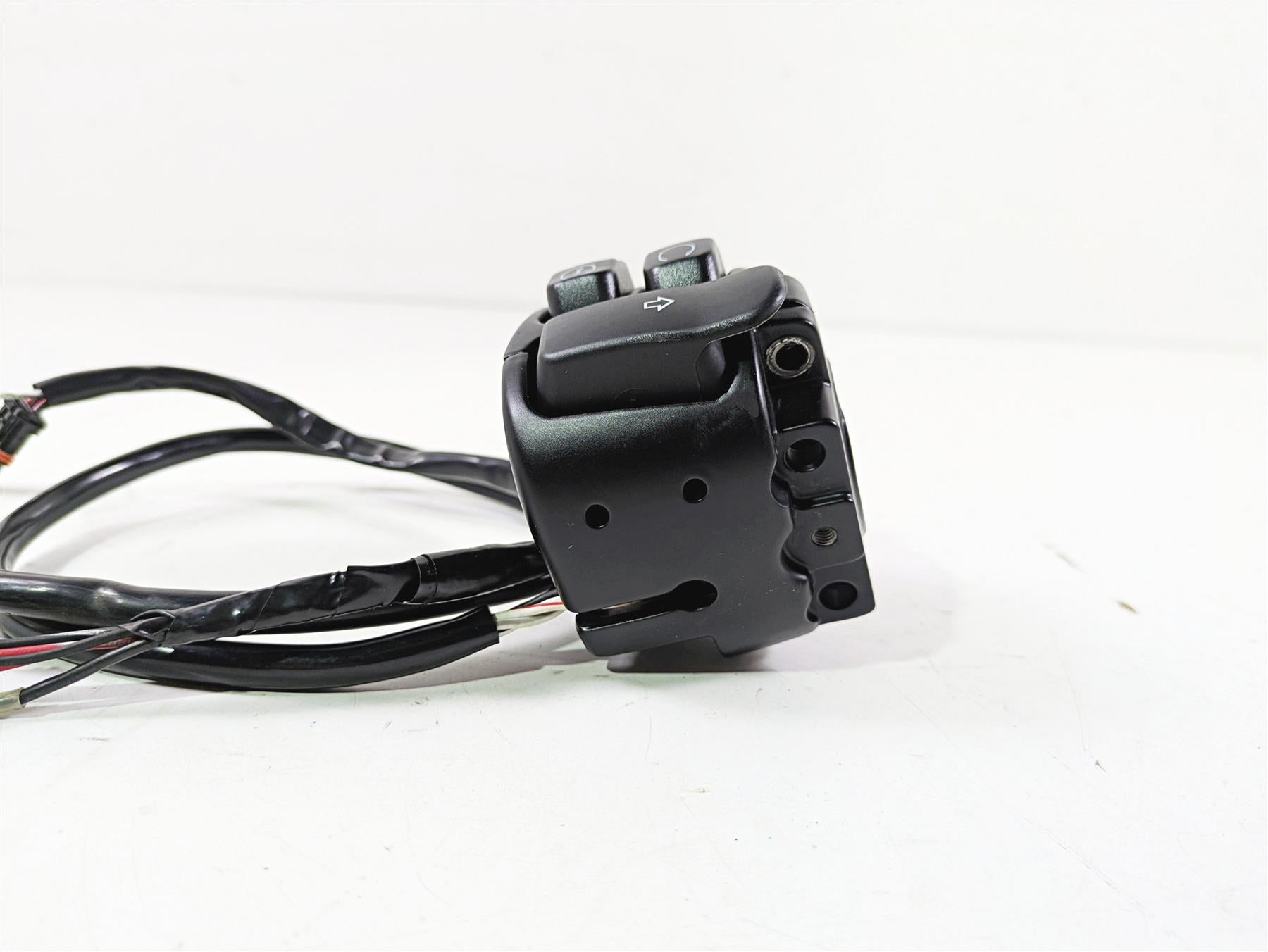 2022 Harley FXLRS Softail Low Rider Right Hand Control Switch READ 71500462A {{ shop.shopifyCountryName }} - Mototech271